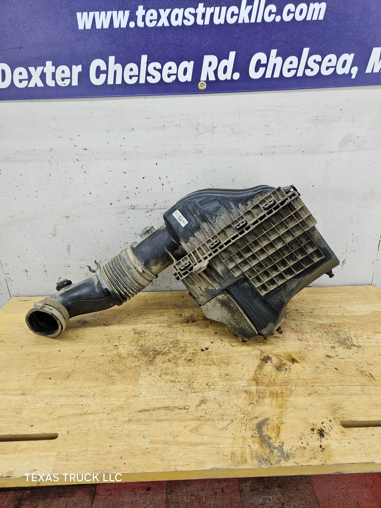 2011-2016 6.7 Power Stroke Diesel Air Intake Tube Duct Pipe & Air Filter Box & Lid OEM BC34-9F805-CB Ford Super Duty F250 F350 F450 F550