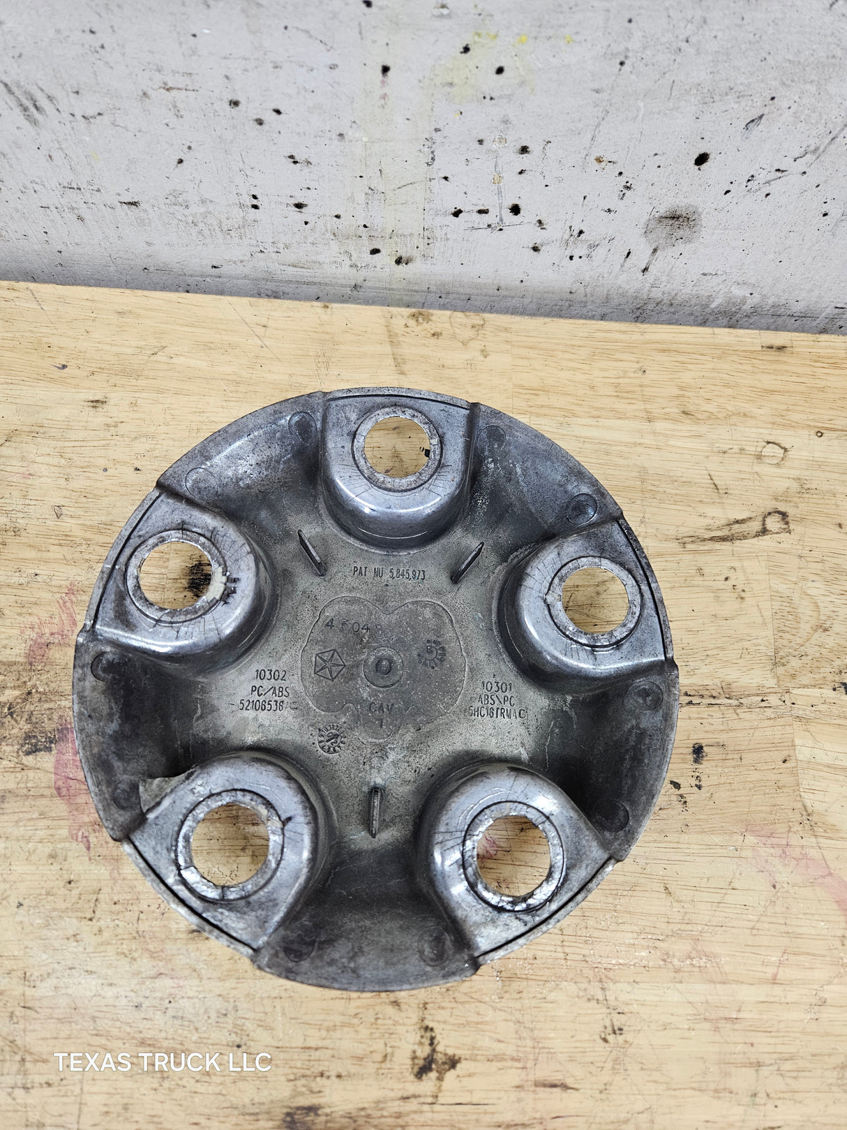 2002-2008 Dodge Ram 1500 OEM Center Wheel Cap Hub Cap 3rd Gen