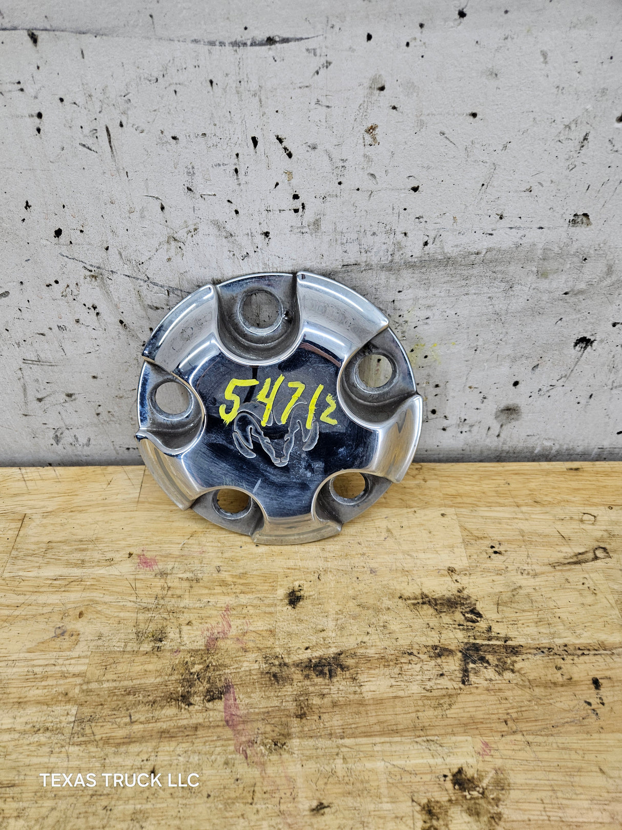 2002-2008 Dodge Ram 1500 OEM Center Wheel Cap Hub Cap 3rd Gen