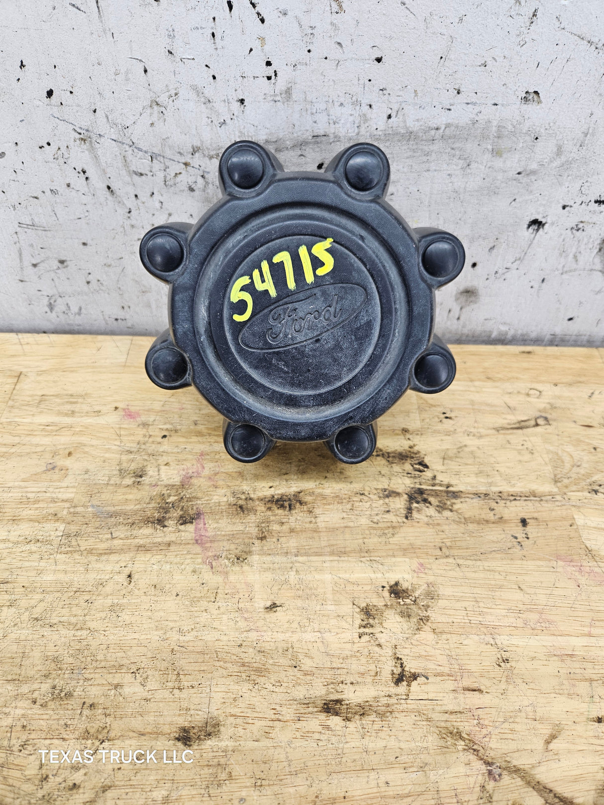 1999-2007 Ford Super Duty F250 F350 Hub Cap Center Cap SINGLE REAR WHEEL 8 LUG 2C34-1A096-EA 2C34-1A096-FA