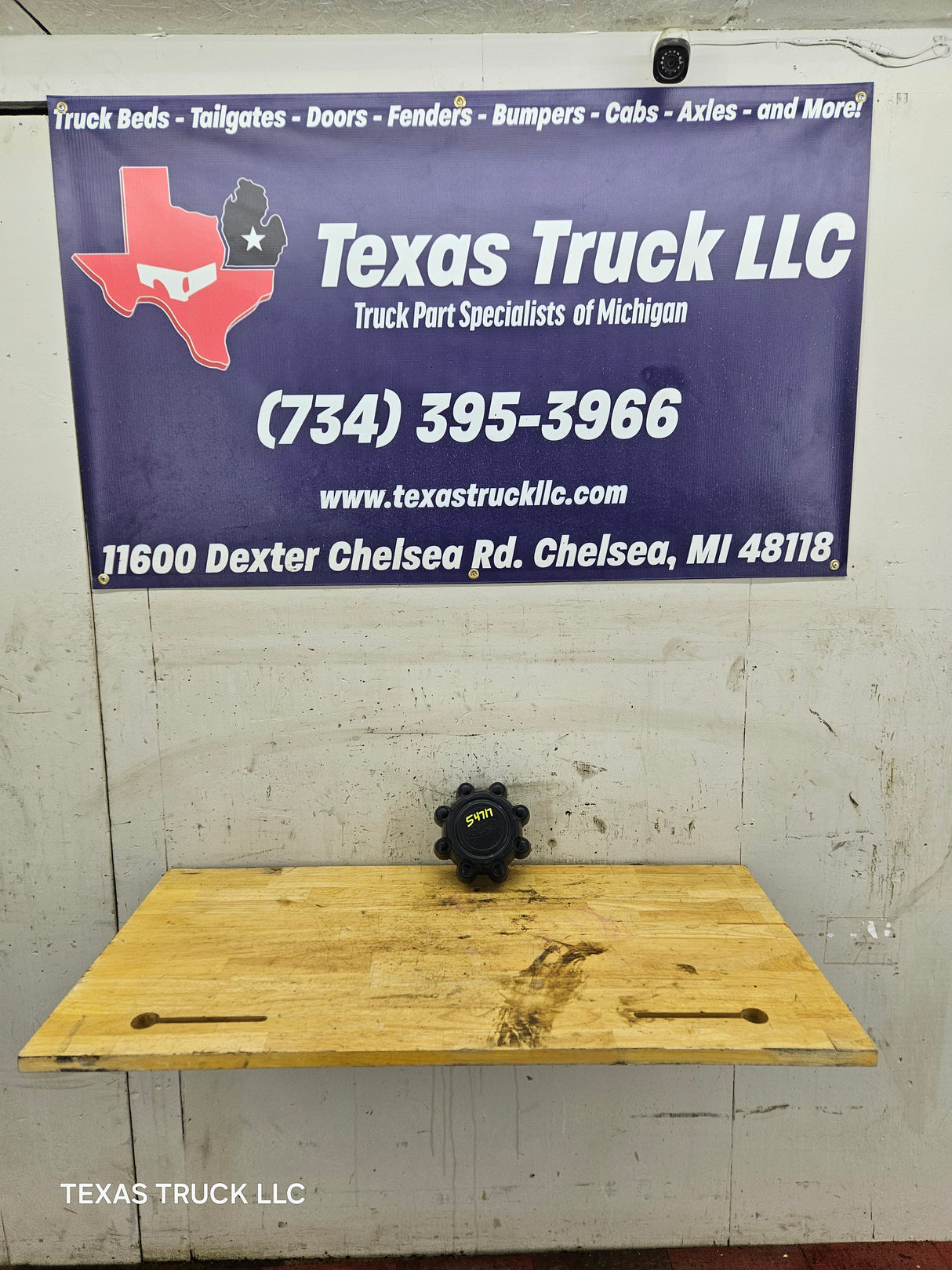 1999-2007 Ford Super Duty F250 F350 Hub Cap Center Cap SINGLE REAR WHEEL 8 LUG 2C34-1A096-EA 2C34-1A096-FA