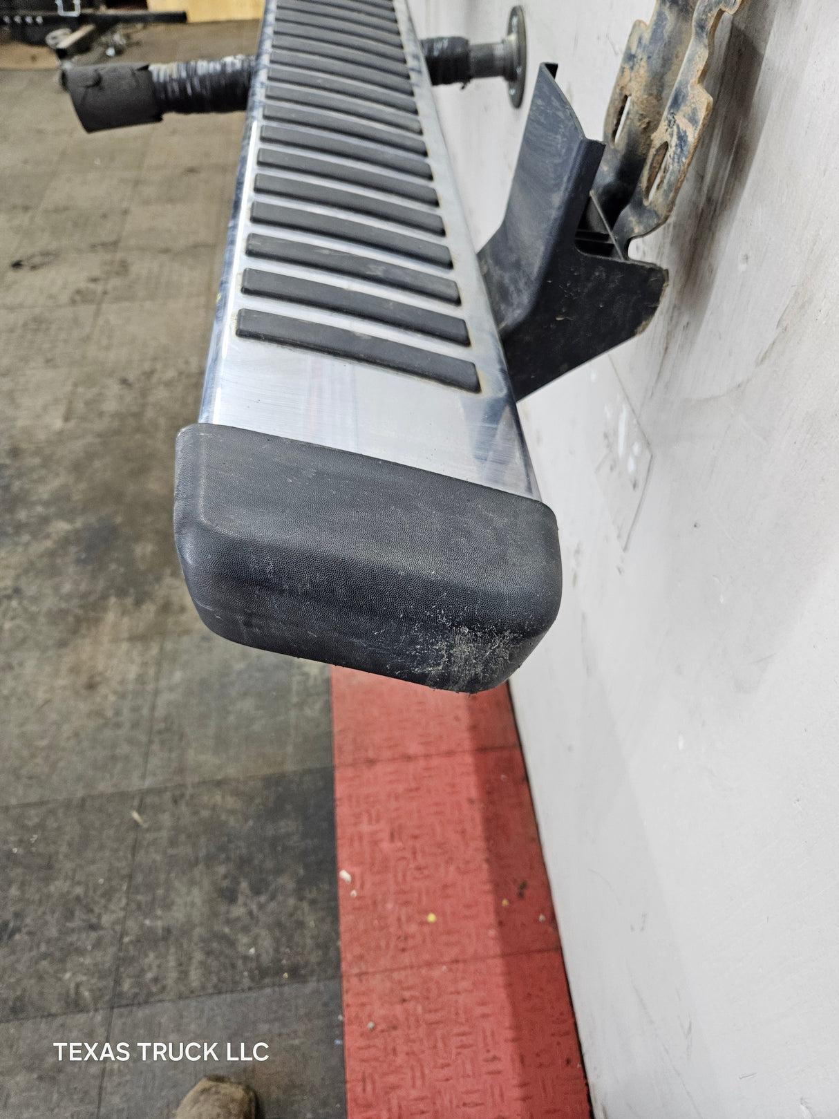 1999-2016 Ford Super Duty F250 F350 F450 F550 4 Door Crew Cab Running Boards OEM PAIR