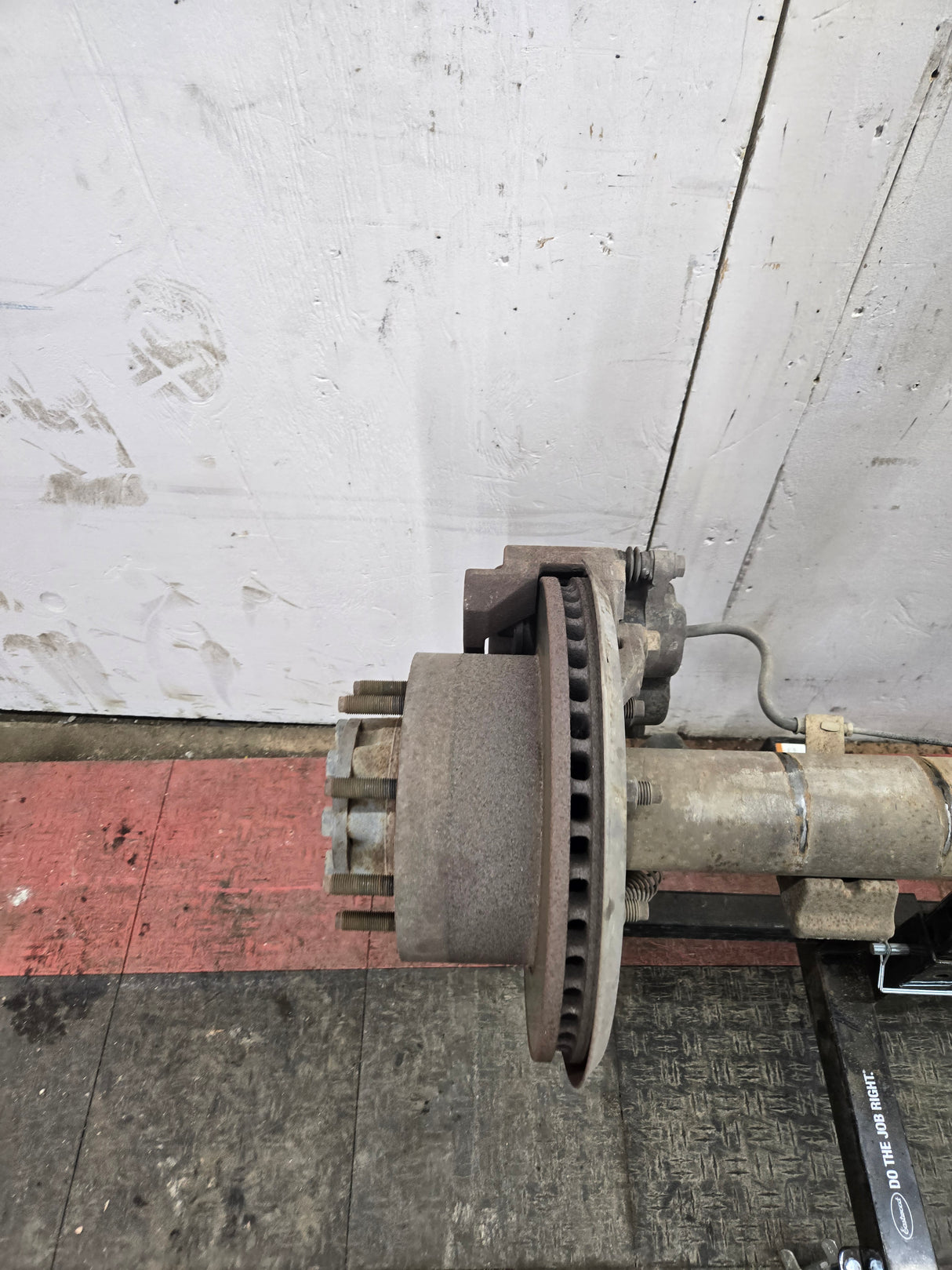2005-2010 Ford Super Duty F250 F350 SRW Rear Axle 4.10 Gear Ratio 146k miles