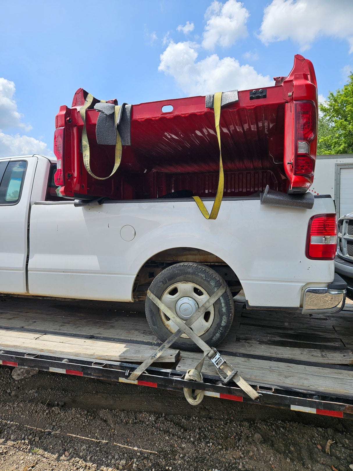 2007 Ford F-150 Extended Cab 8' Long Bed 4 Door - FULL PART OUT