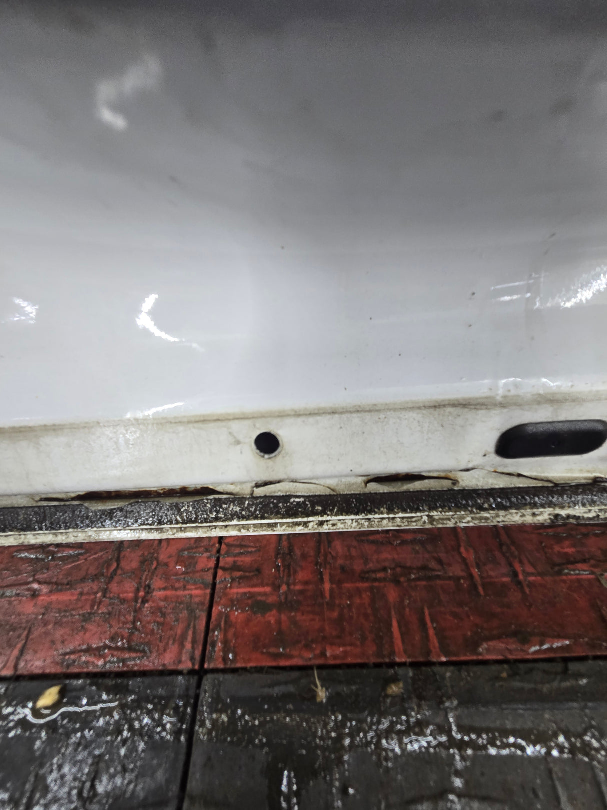 2007-2013 Chevrolet Silverado / GMC Sierra 1500 2500HD 3500 HD Extended Cab LH Rear Driver Side Door