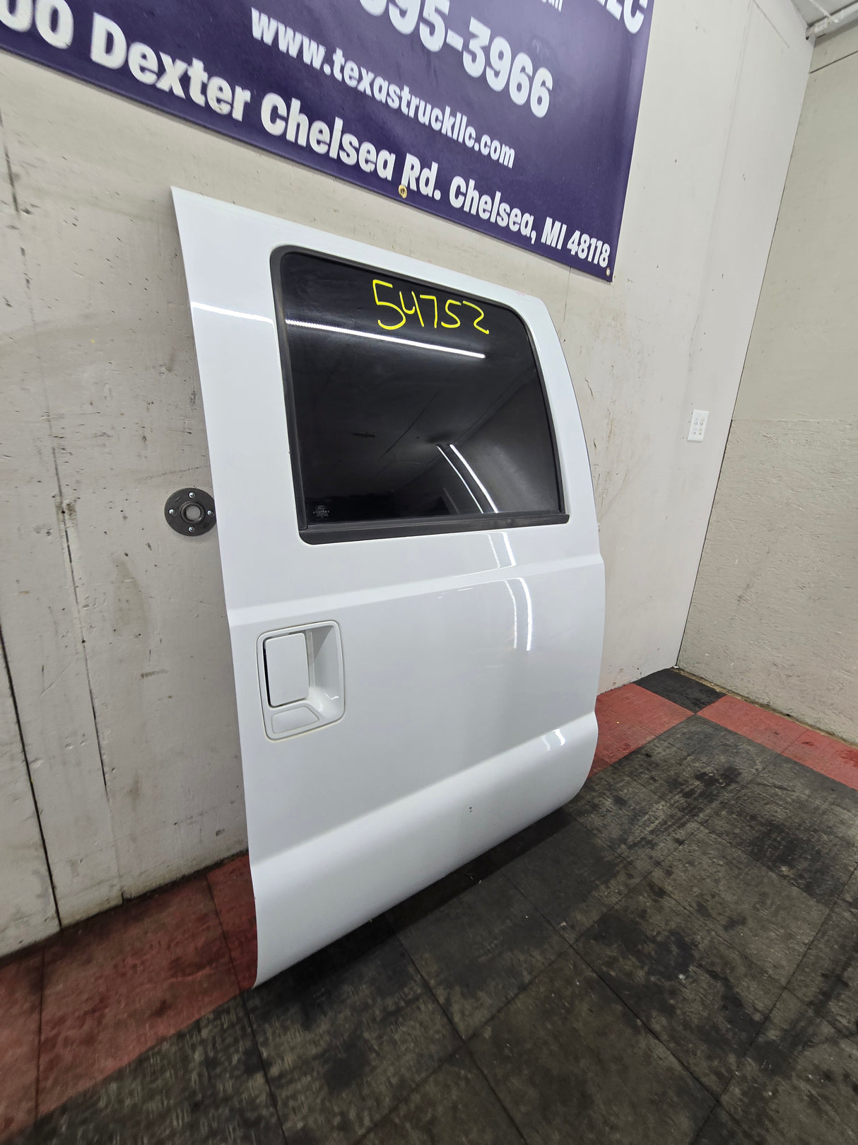 2012-2016 Ford Super Duty RH Passenger Side Rear Crew Cab Door F250 F350 F450 F550