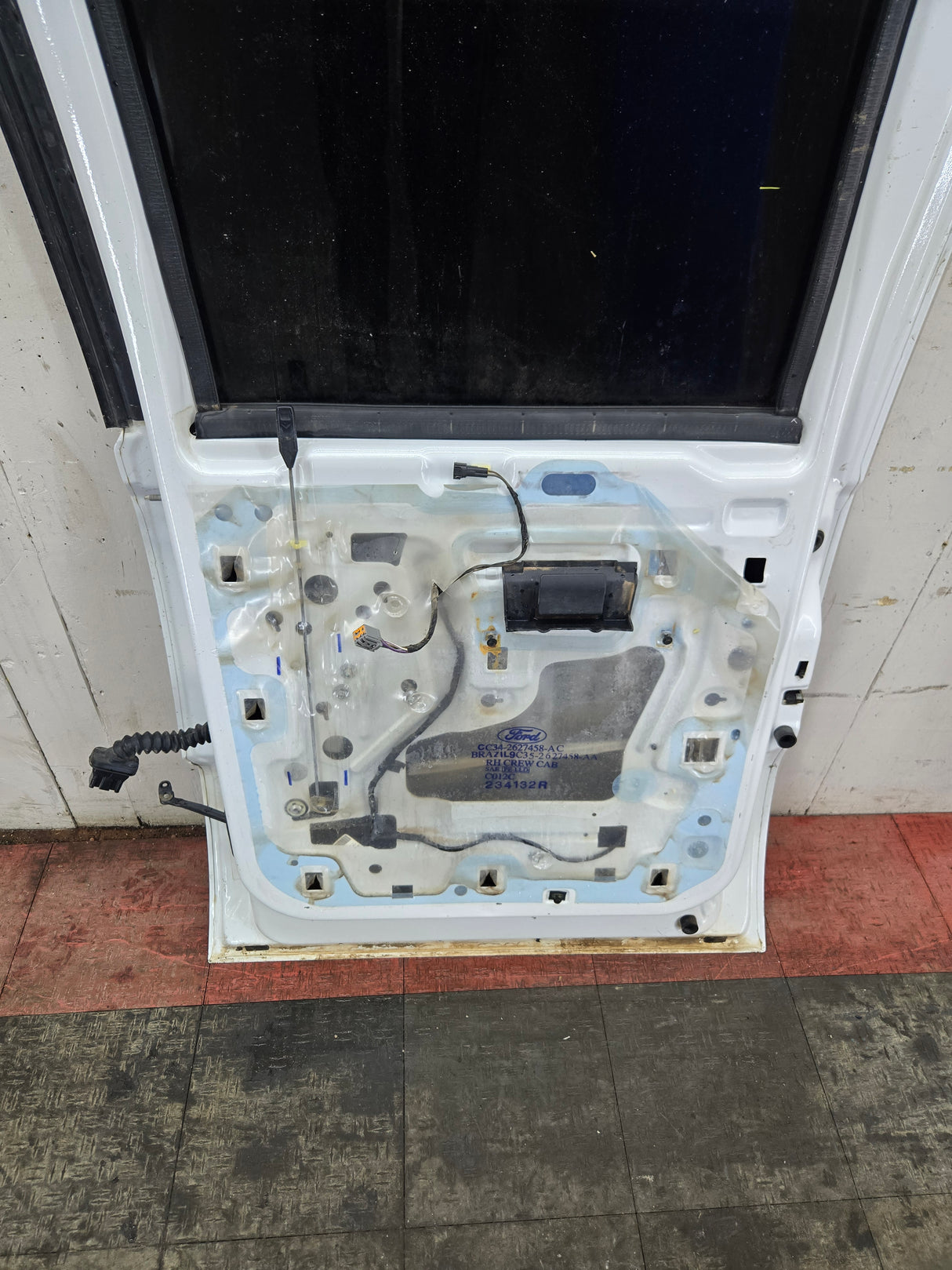 2012-2016 Ford Super Duty RH Passenger Side Rear Crew Cab Door F250 F350 F450 F550