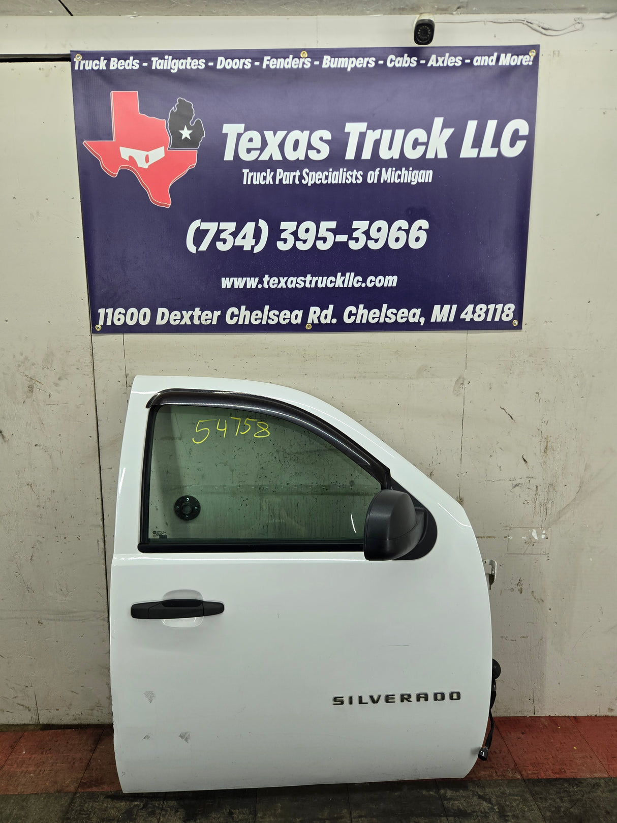 2007-2013 Chevrolet Silverado / GMC Sierra 1500 2500 3500 HD RH Front Passenger Side Door