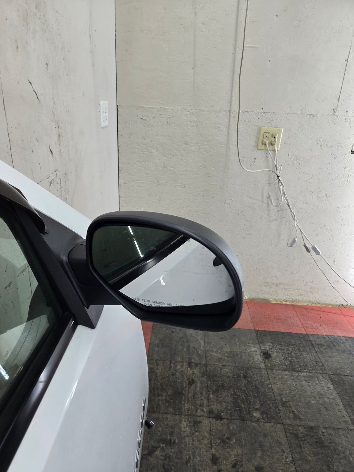 2007-2013 Chevrolet Silverado / GMC Sierra 1500 2500 3500 HD RH Front Passenger Side Door