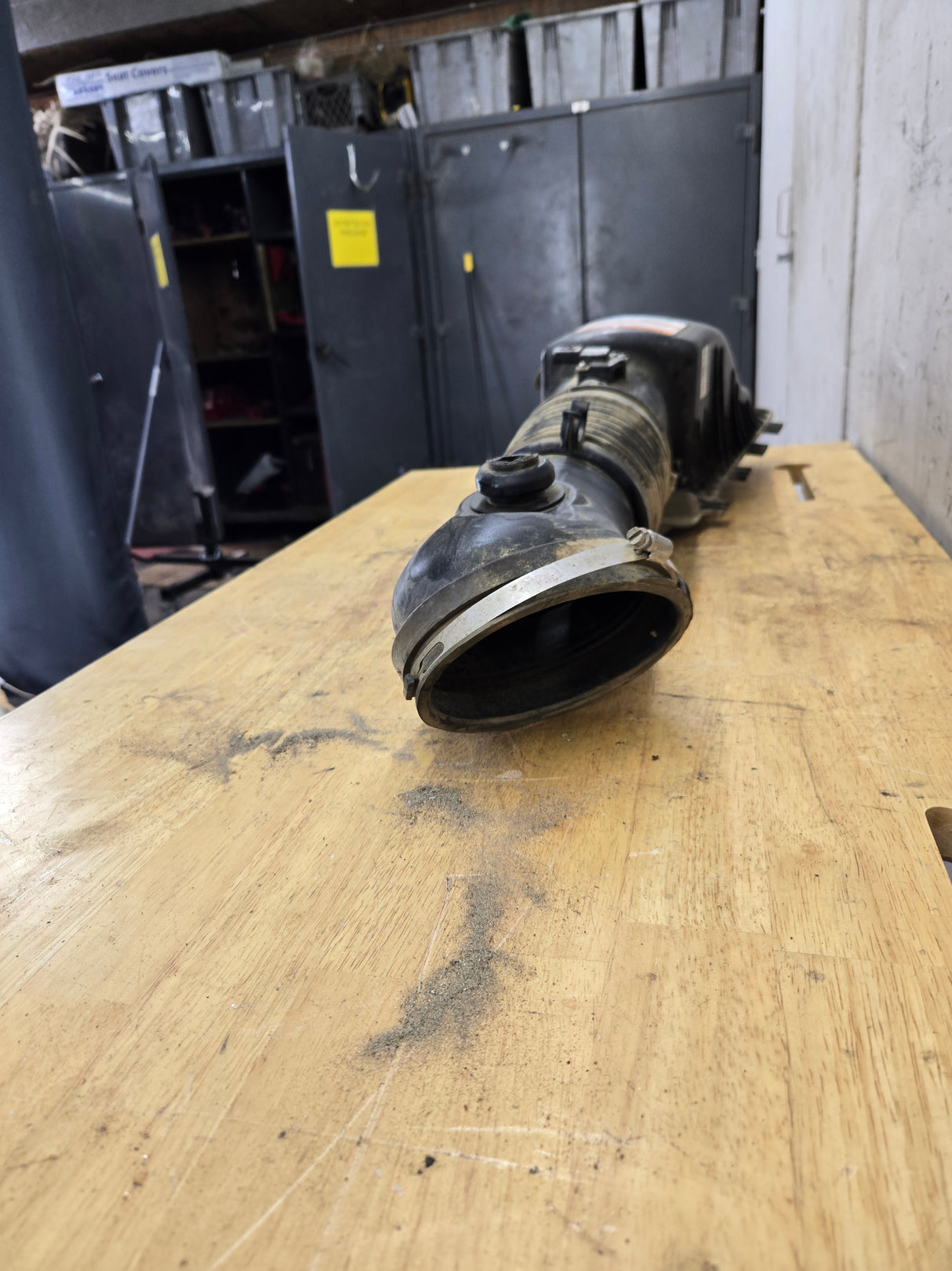 2011-2016 6.7 Power Stroke Diesel Air Intake Tube Duct Pipe & Air Box Lid OEM BC34-9F805-CB Ford Super Duty F250 F350 F450 F550