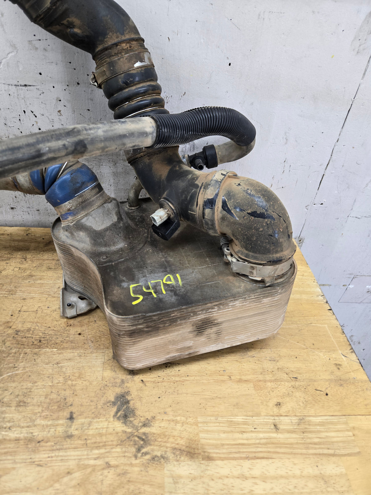 2011-2016 6.7 Power Stroke Intercooler Charge Pipes & Secondary Coolant Reservoir BC34-6K775-C