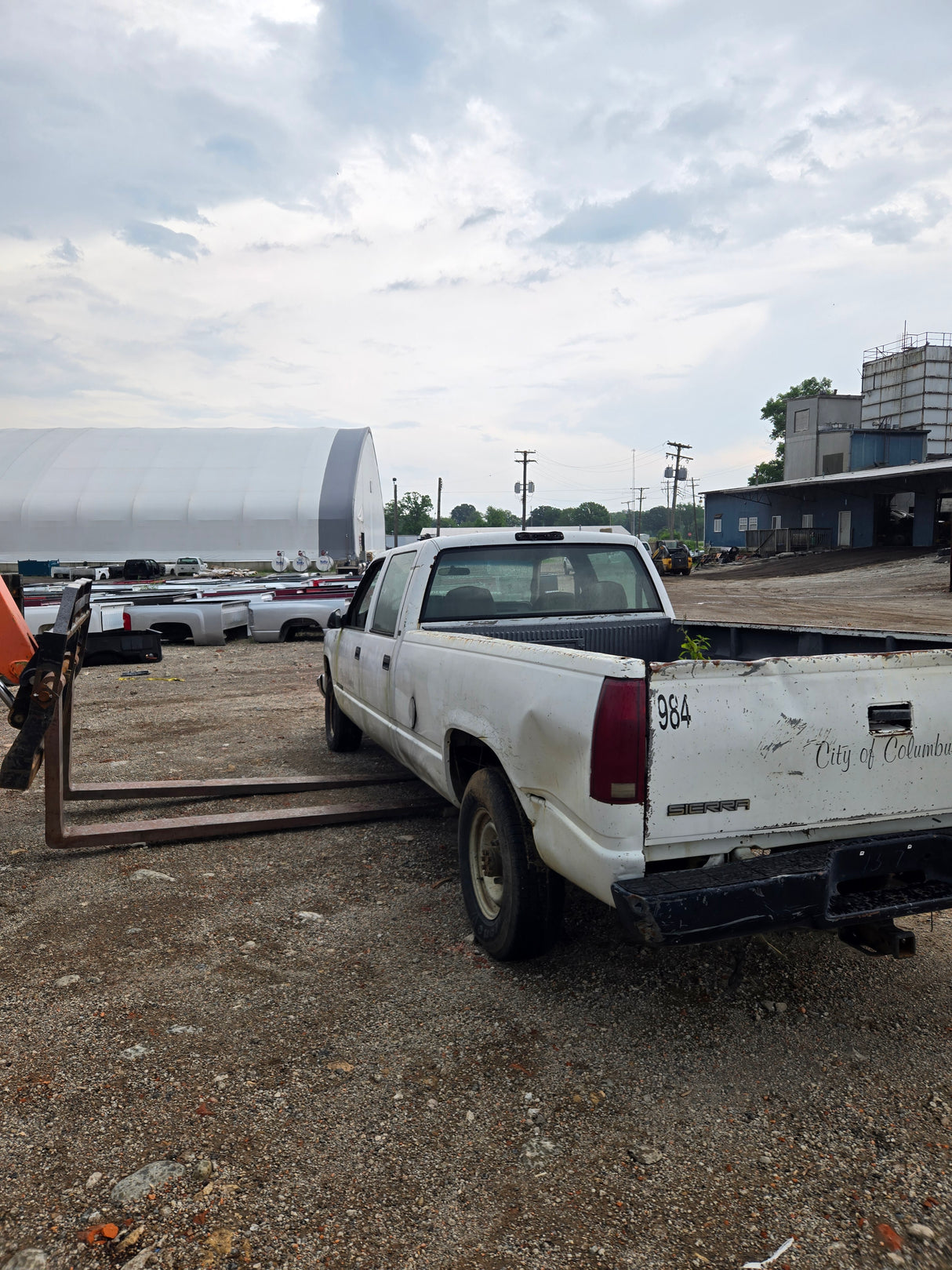 2000 GMC Sierra 3500 Crew Cab Long Bed old body style - FULL PART OUT