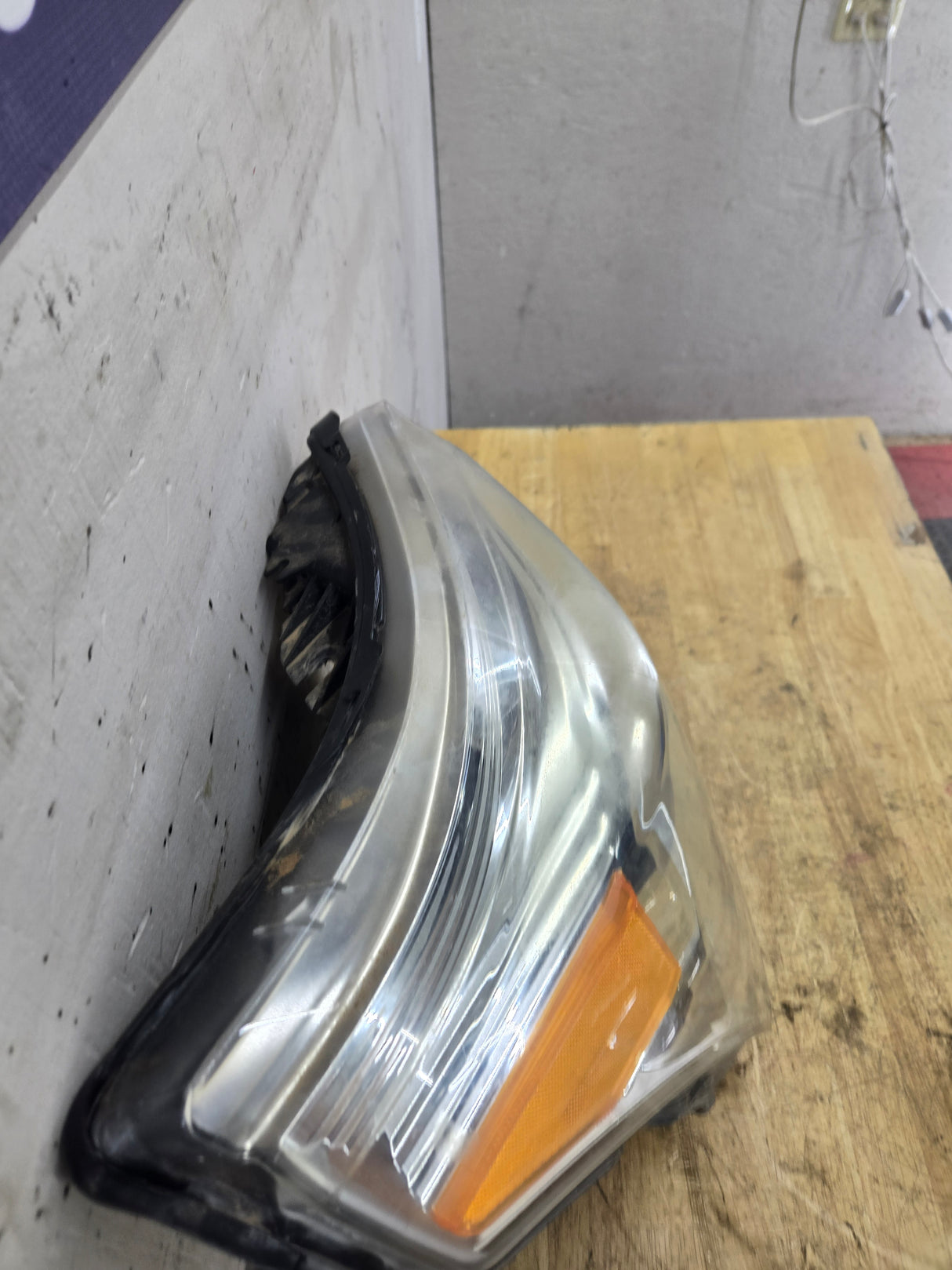 2011-2016 Ford Super Duty F250 F350 F450 F550 RH Passenger Side Headlight 6.7L Power Stroke 6.2L BC34-13005-A