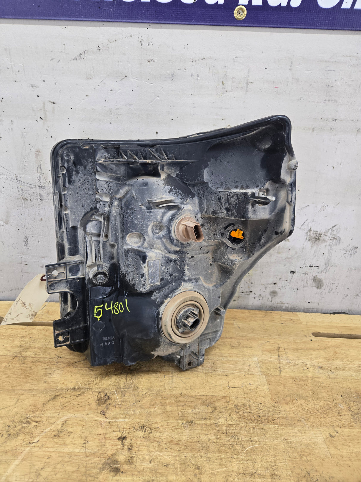 2011-2016 Ford Super Duty F250 F350 F450 F550 RH Passenger Side Headlight 6.7L Power Stroke 6.2L BC34-13005-A