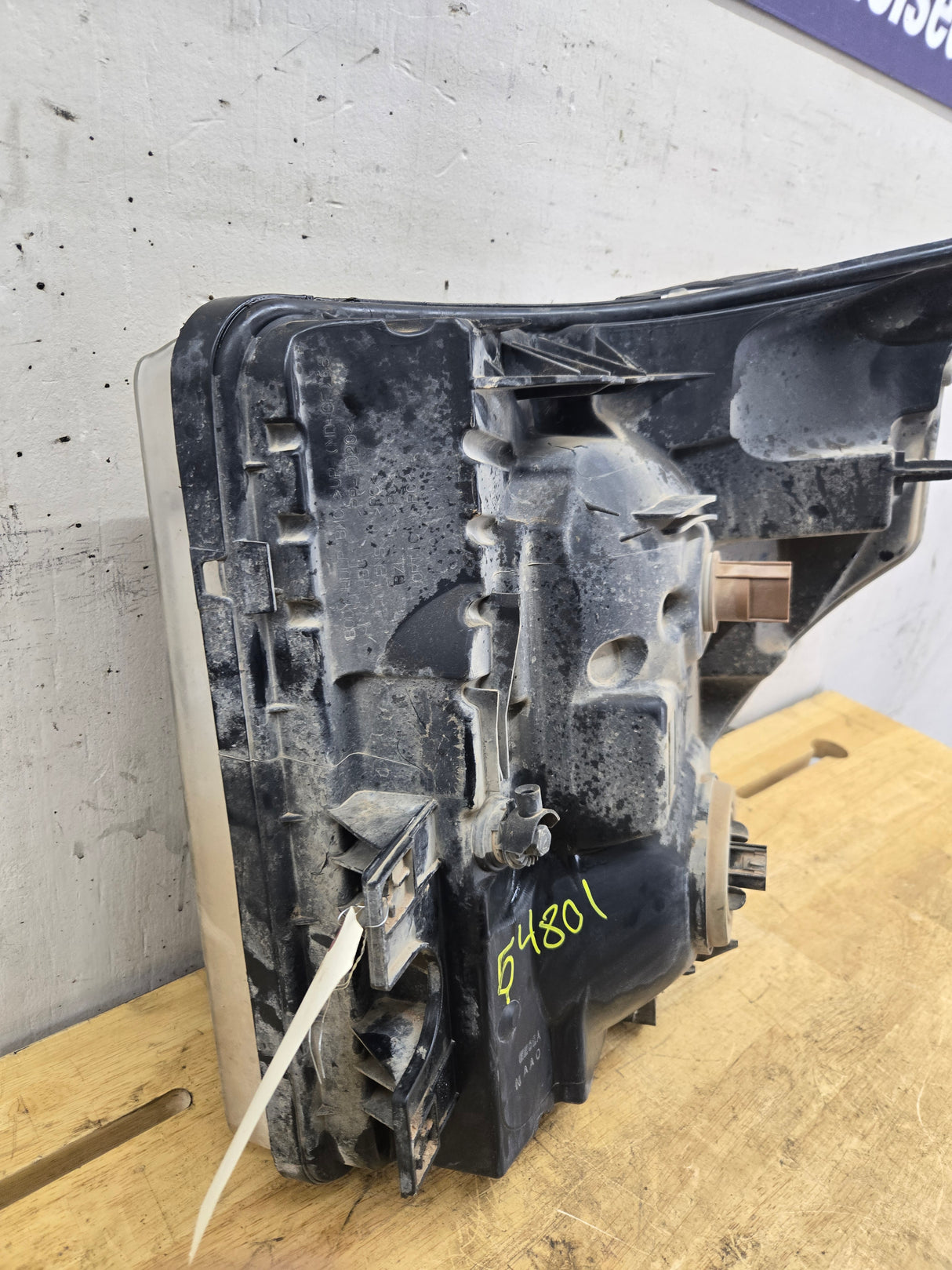 2011-2016 Ford Super Duty F250 F350 F450 F550 RH Passenger Side Headlight 6.7L Power Stroke 6.2L BC34-13005-A