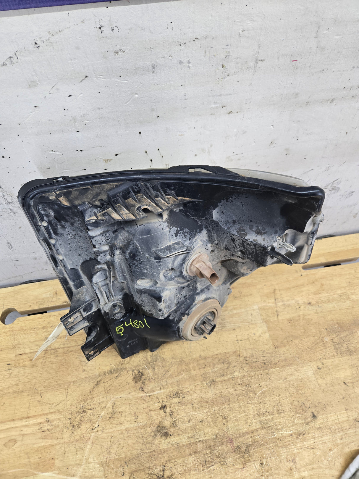 2011-2016 Ford Super Duty F250 F350 F450 F550 RH Passenger Side Headlight 6.7L Power Stroke 6.2L BC34-13005-A