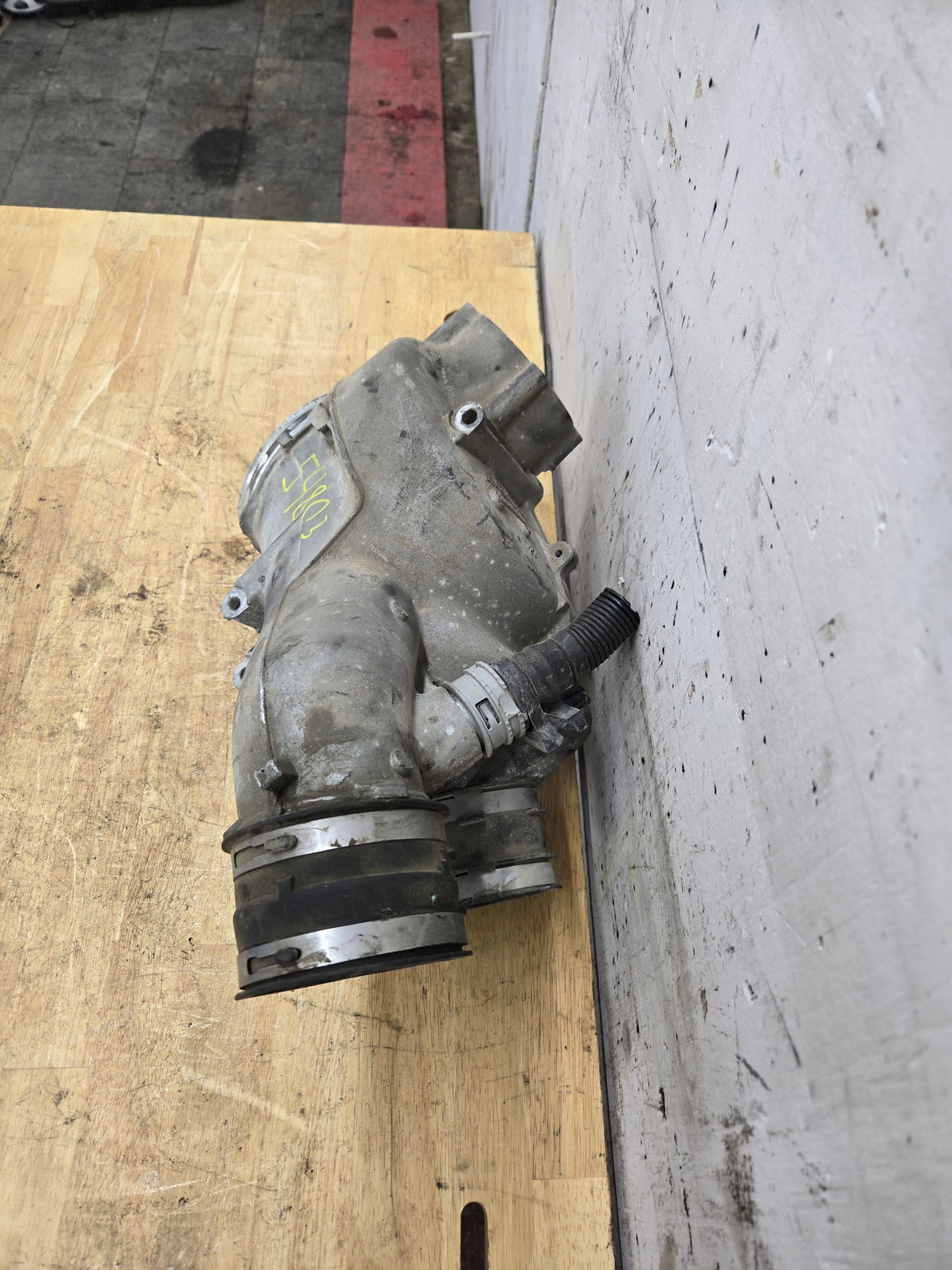 2011-2014 6.7L Power Stroke Lower Air Intake Manifold BC3Q-9K461-EB OEM