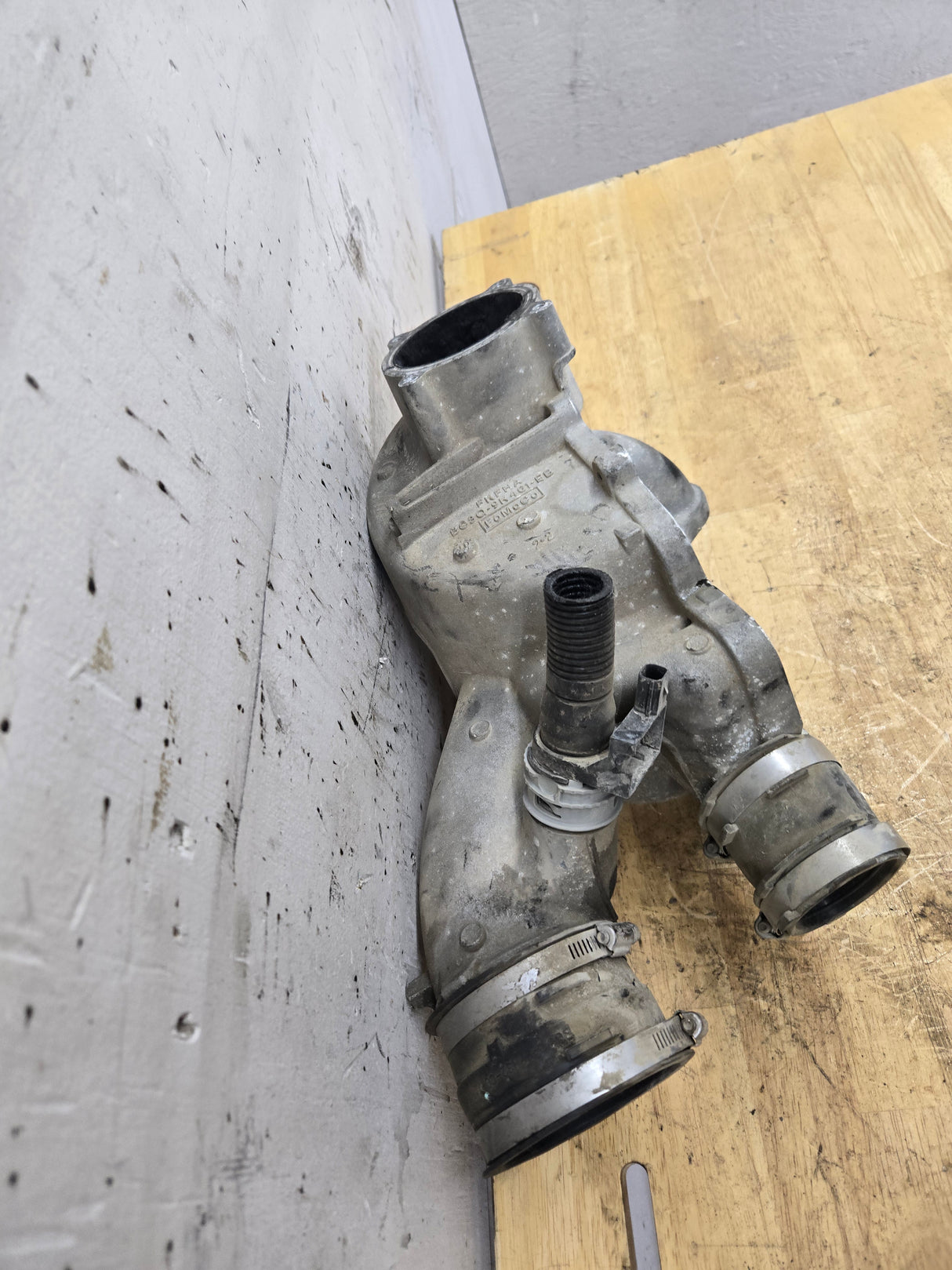 2011-2014 6.7L Power Stroke Lower Air Intake Manifold BC3Q-9K461-EB OEM