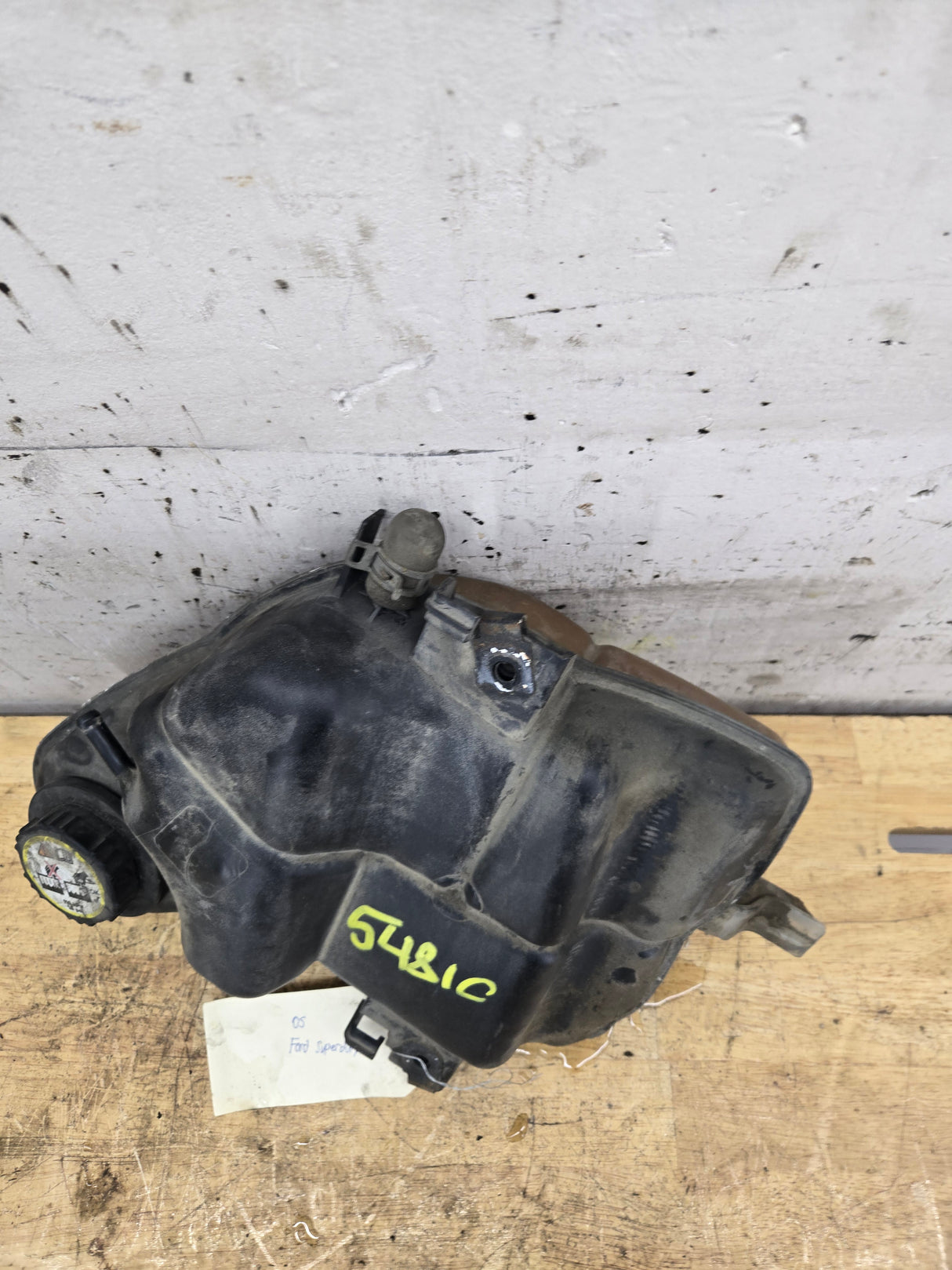 2003-2007 Ford Super Duty Excursion Coolant Reservoir & Cap 5.4L 6.8L V8 V10 Triton 6.0L Power Stroke F250 F350 F450 F550 5C34-8A080-AA