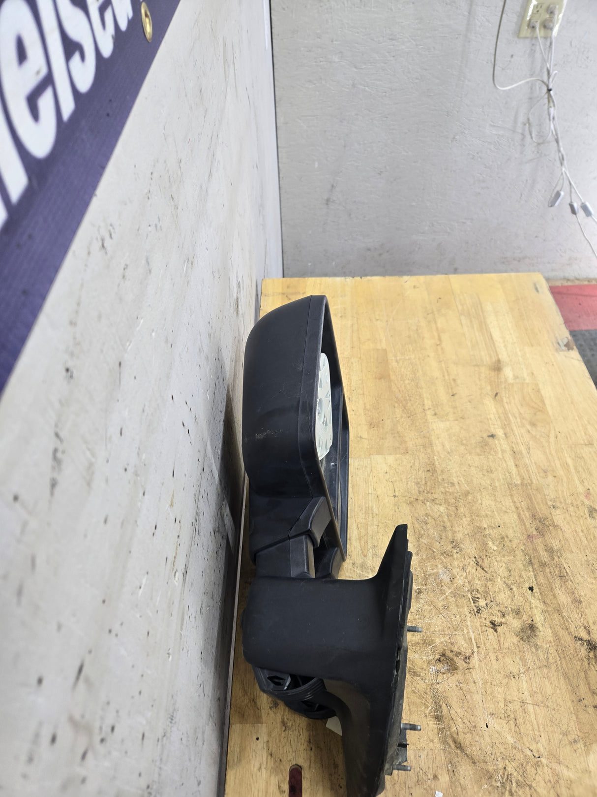 2008-2010 Ford Super Duty F250 F350 F450 F550 RH Passenger Side Manual Towing Mirror OEM