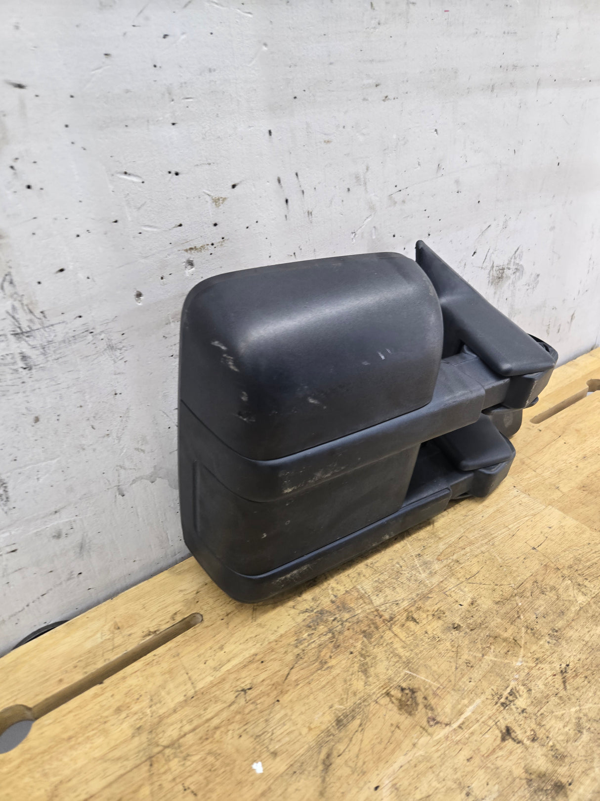 2008-2010 Ford Super Duty F250 F350 F450 F550 RH Passenger Side Manual Towing Mirror OEM