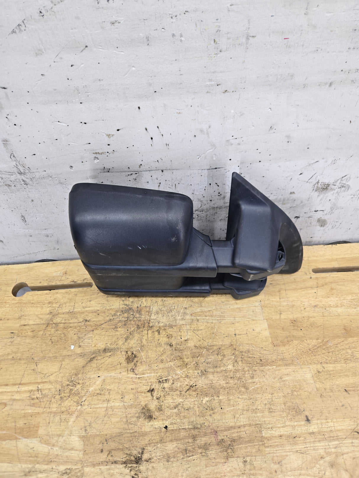 2008-2010 Ford Super Duty F250 F350 F450 F550 RH Passenger Side Manual Towing Mirror OEM