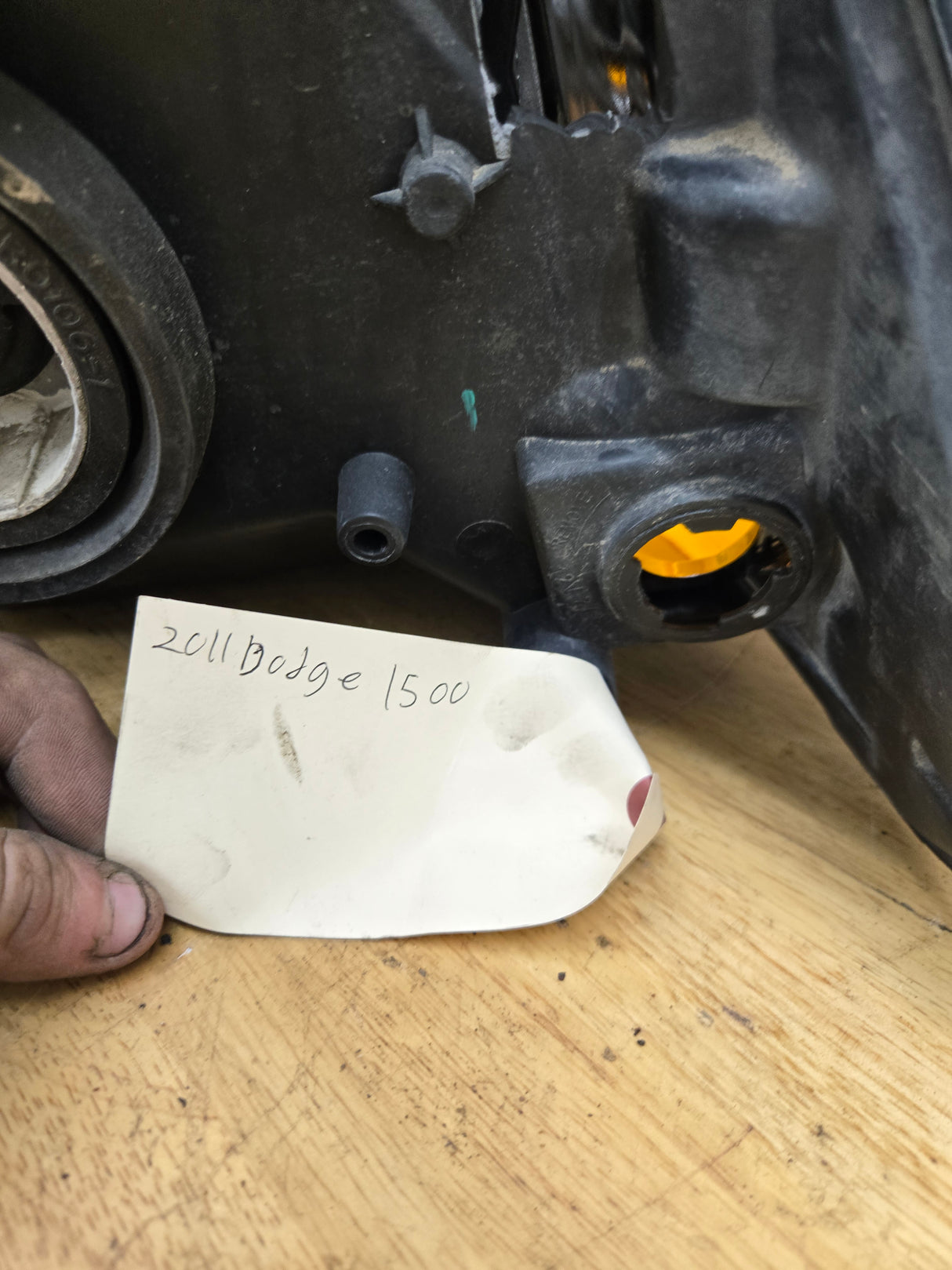 2009-2012 Dodge Ram 1500 2500 3500 RH Passenger Side Headlight 55277410AG