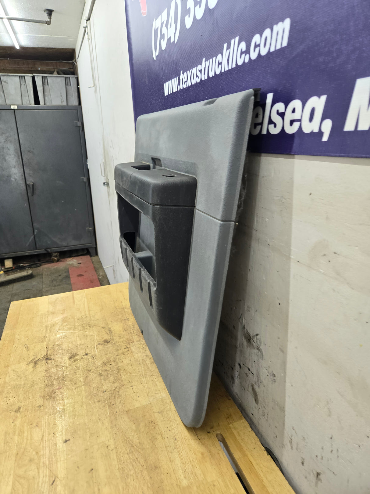 2011-2016 Ford Super Duty Crew Cab LH Rear Drivers Side Grey Interior Door Card Panel Trim F250 F350 F450 F550 DC34-2627407-BA