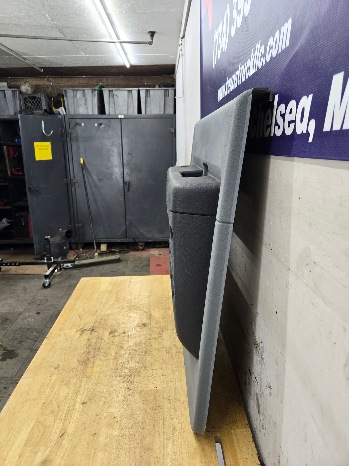 2011-2016 Ford Super Duty Crew Cab RH Rear Passenger Side Grey Interior Door Card Panel Trim F250 F350 F450 F550