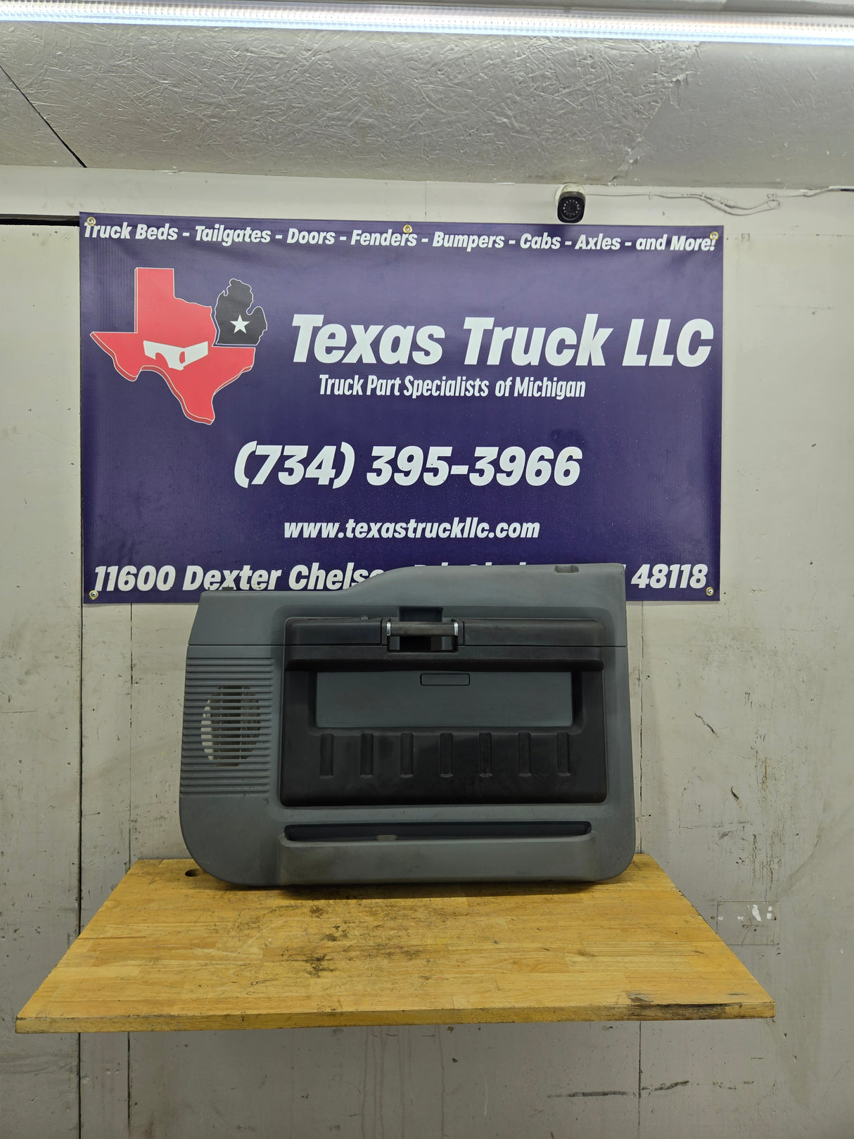 2011-2016 Ford Super Duty Crew Cab RH Front Passenger Side Grey Interior Door Card Panel Trim F250 F350 F450 F550