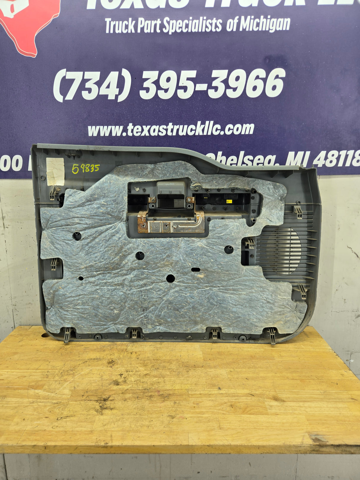 2011-2016 Ford Super Duty Crew Cab RH Front Passenger Side Grey Interior Door Card Panel Trim F250 F350 F450 F550