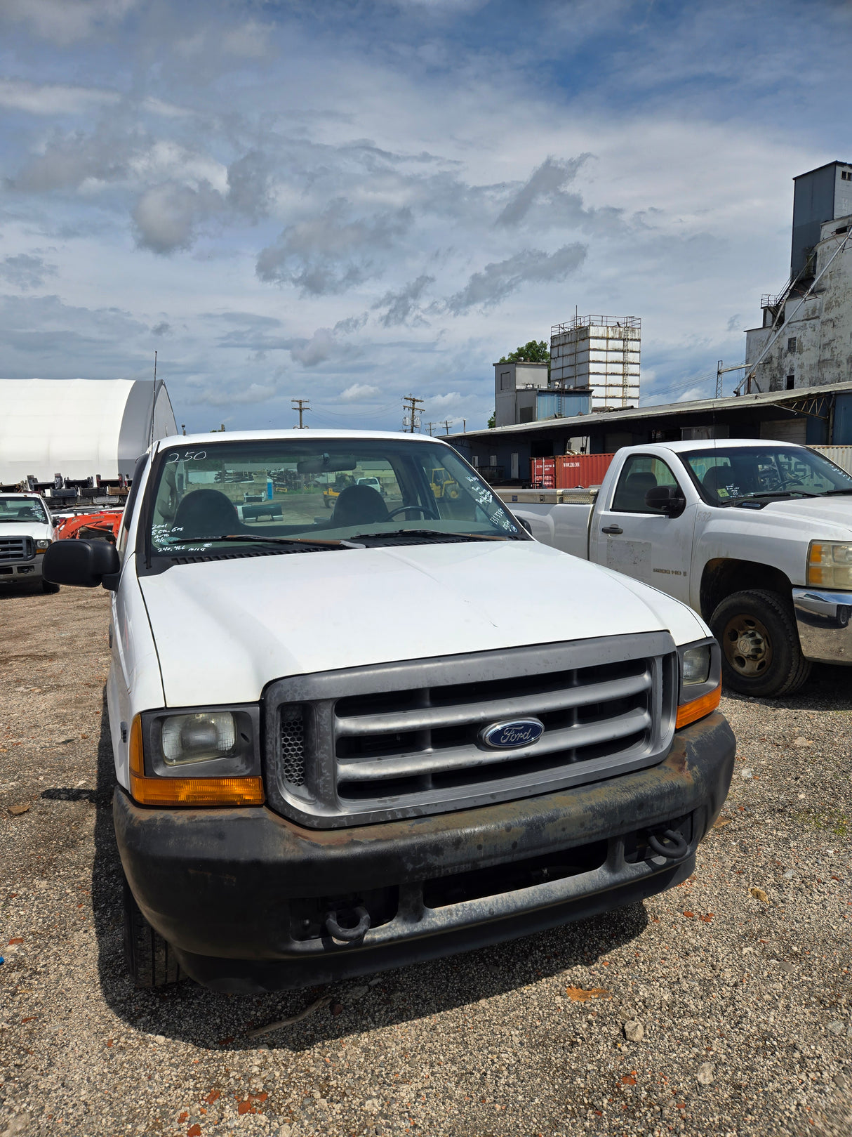 2001 Ford F-250 Super Duty Regular Cab 8' Long Bed 5.4L triton 2x4 - FULL PART OUT