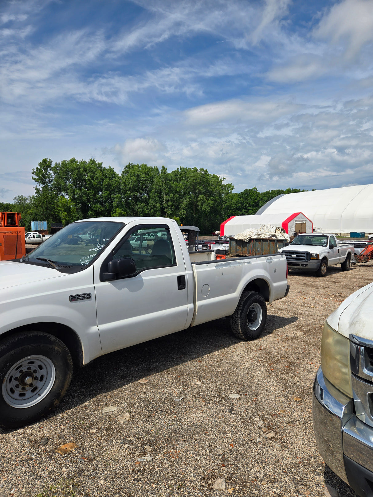 2001 Ford F-250 Super Duty Regular Cab 8' Long Bed 5.4L triton 2x4 - FULL PART OUT