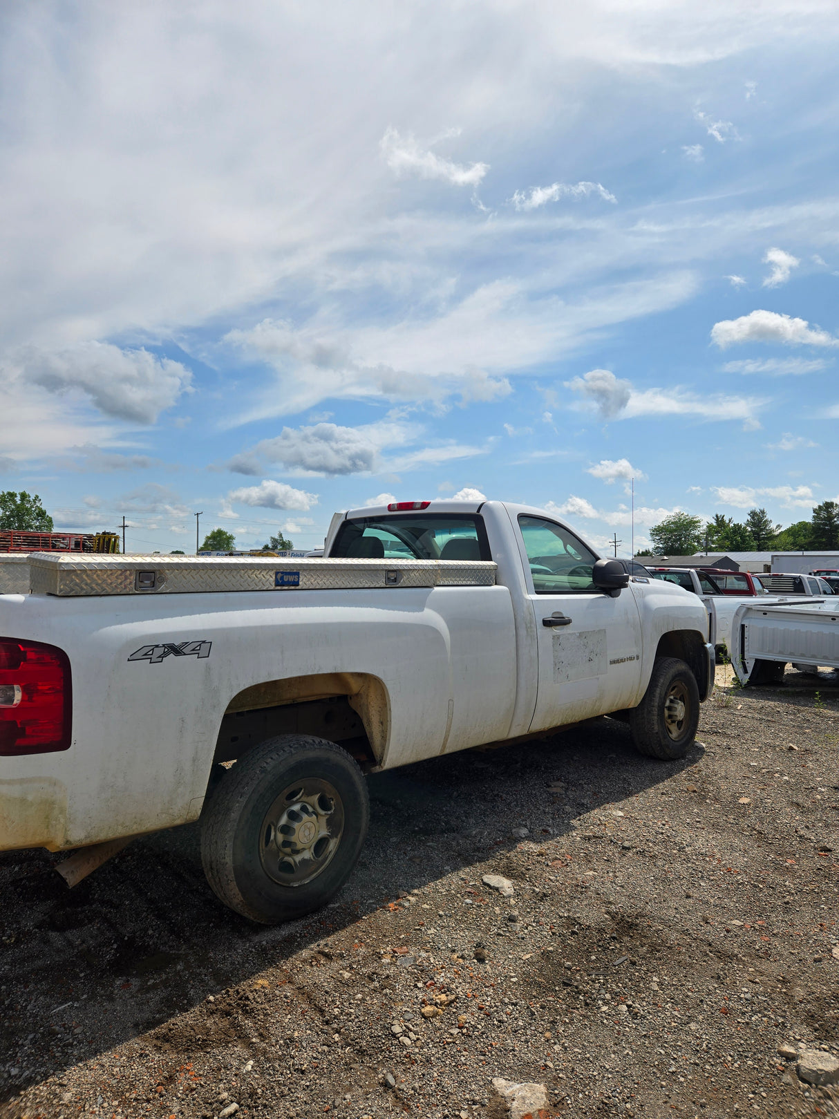 2008 Chevrolet Silverado 2500HD Regular Cab 8' Long Bed 4wd - FULL PART OUT