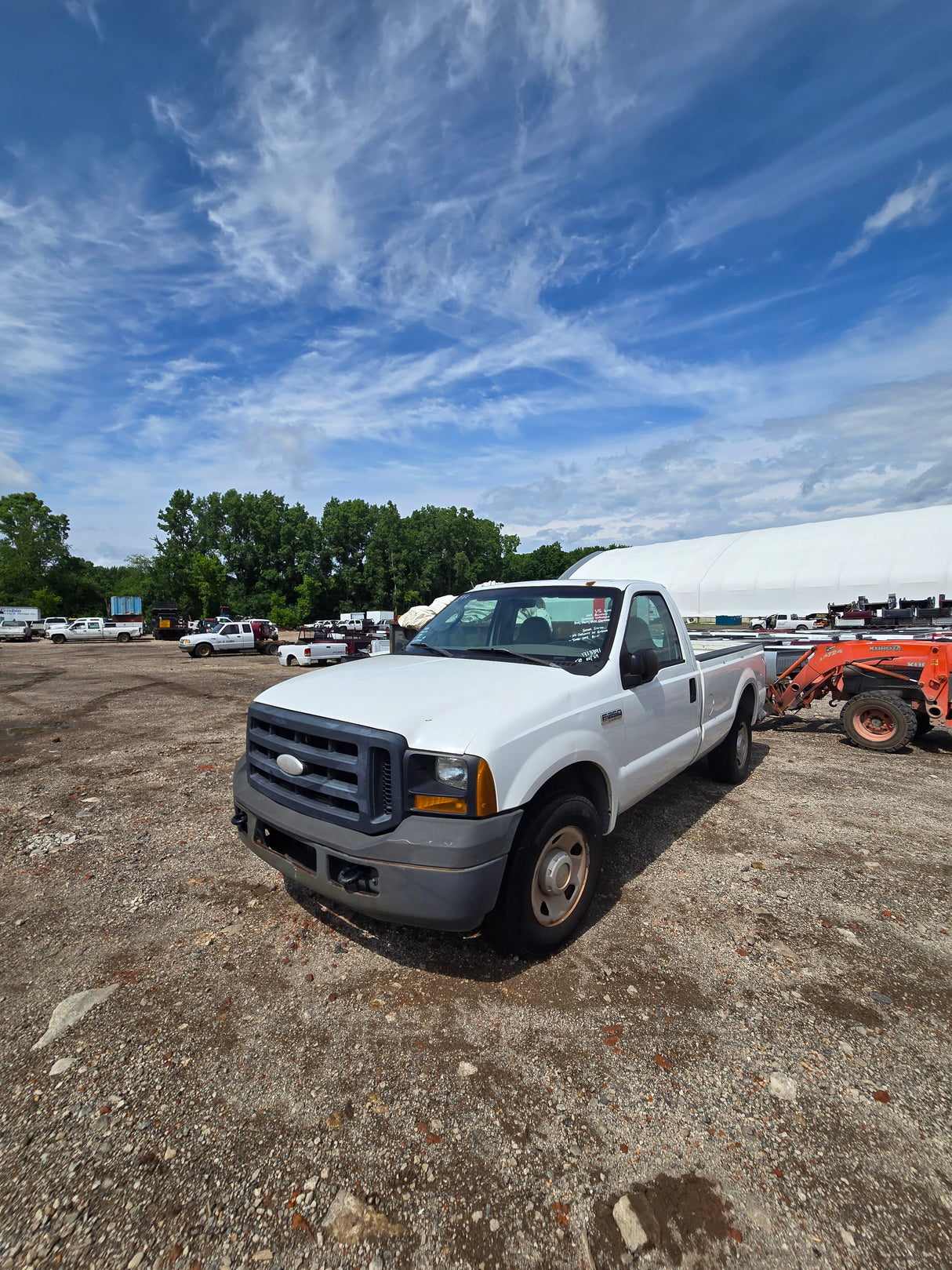 2006 Ford F-250 Super Duty Regular Cab Long Bed 5.4L triton 2wd - FULL PART OUT
