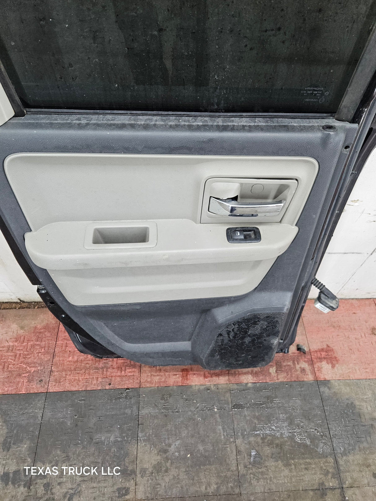 2009-2018 Dodge Ram 4th Gen Driver Side LH Rear Quad Cab Door 1500 2500 3500 4500 5500