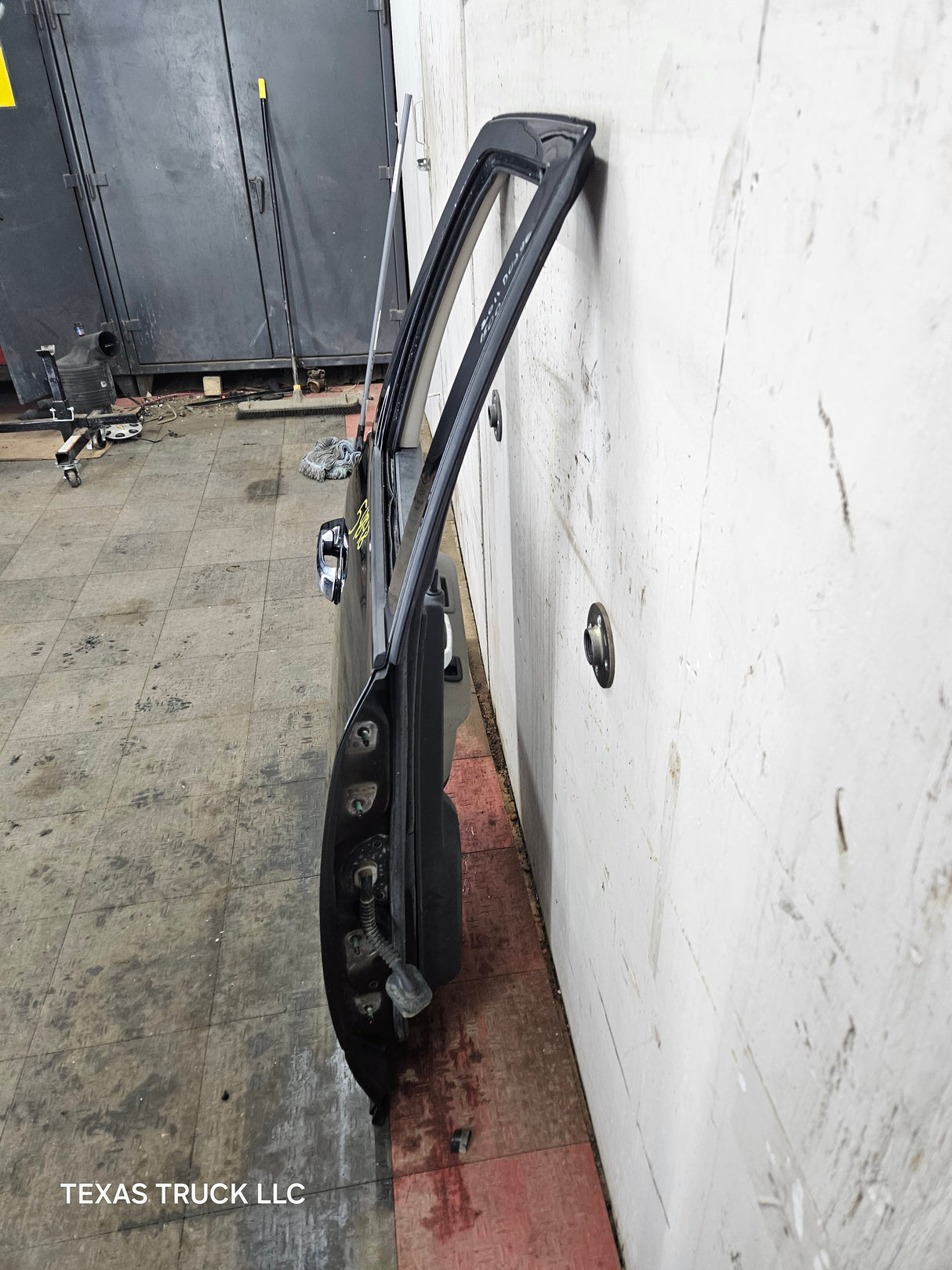 2009-2018 Dodge Ram 4th Gen Passenger Side Rear Quad Cab Door 1500 2500 3500 4500 5500