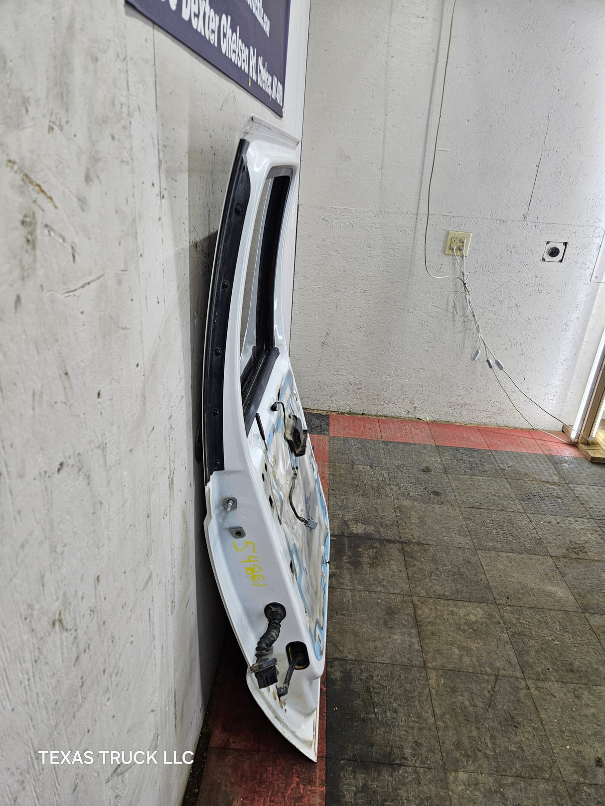 2012-2016 Ford Super Duty Passenger Side Rear Door RH Crew Cab F250 F350 F450 F550