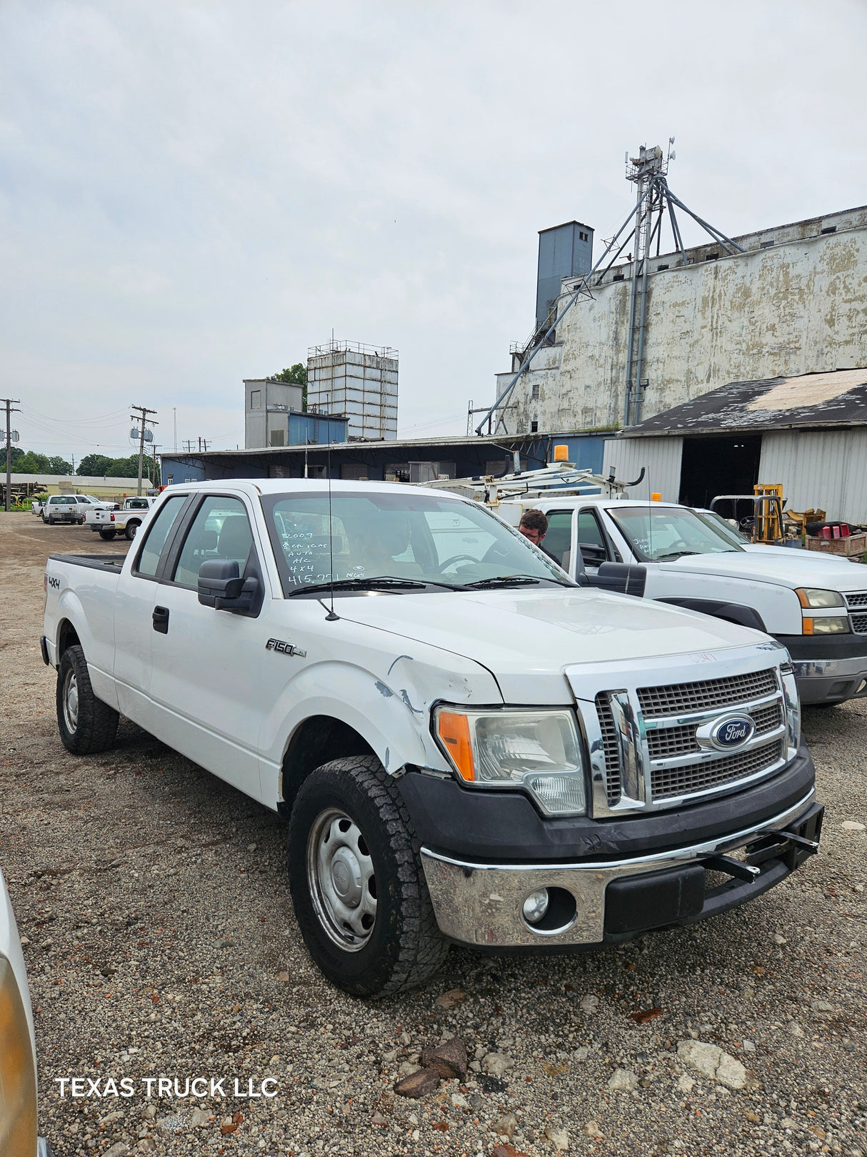 2009 Ford F-150 Extended Cab 6.5' Short Bed 4 Door 4wd  - FULL PART OUT