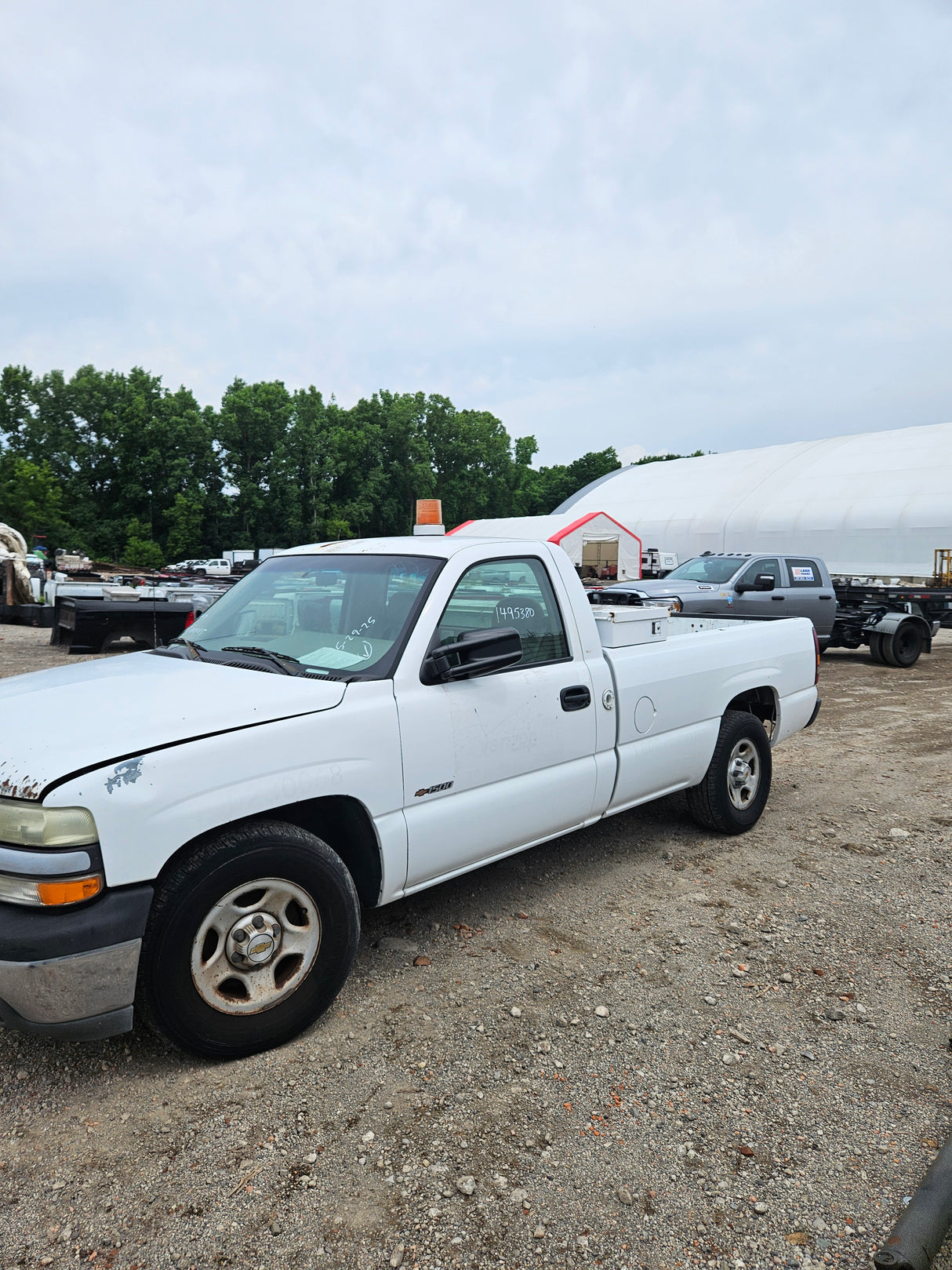 2002 Chevrolet Silverado 1500 Classic Regular Cab 8' Long Bed - FULL PART OUT