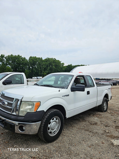 2009 Ford F-150 Extended Cab 6.5' Short Bed 4 Door 4wd  - FULL PART OUT