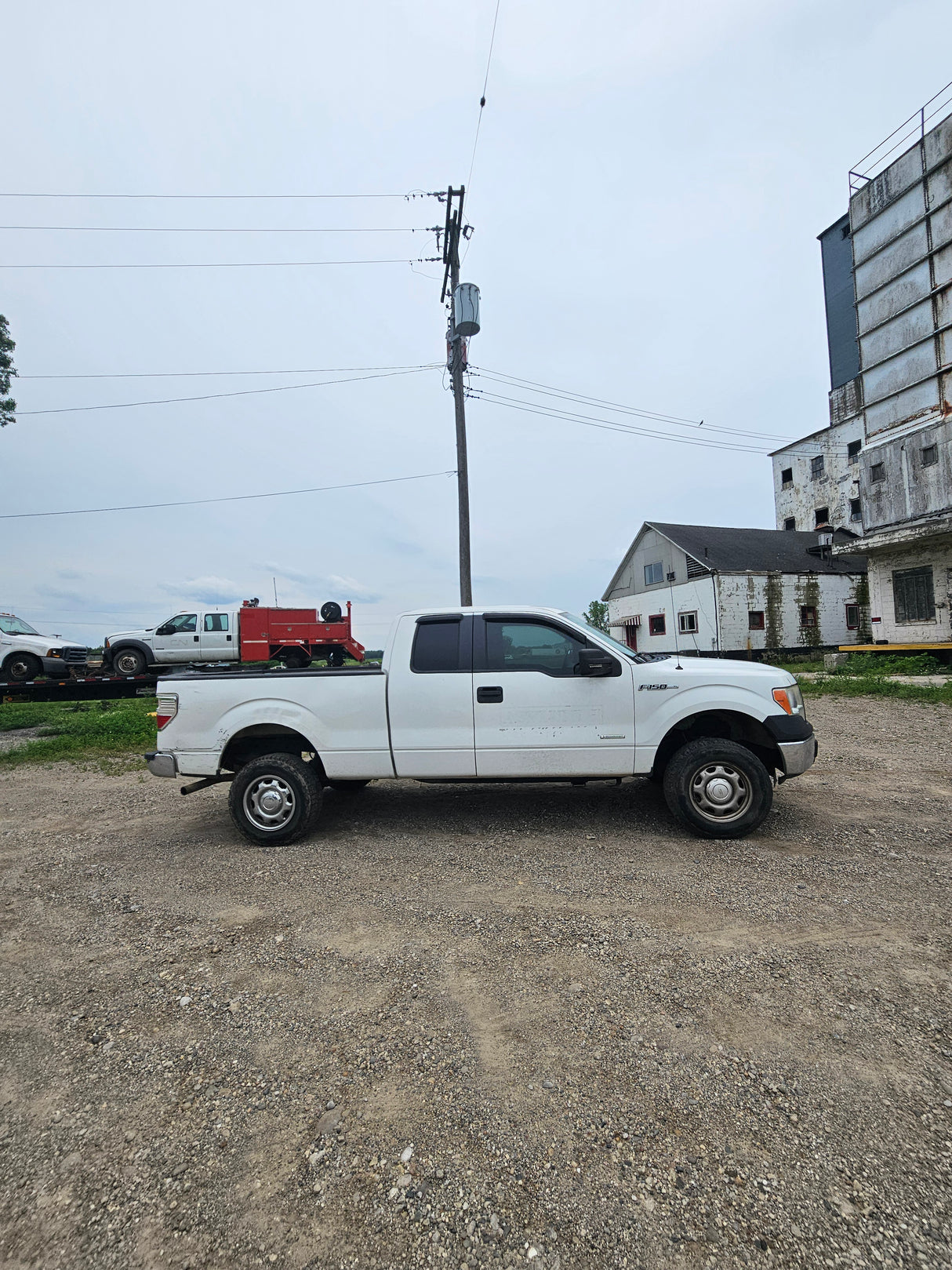 2013 Ford F-150 Extended Cab 6.5' Short Bed 4 Door  - FULL PART OUT