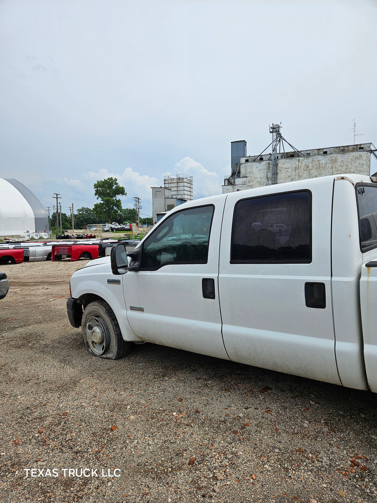 2007 Ford F-350 Super Duty Crew Cab 8' Long Bed - FULL PART OUT