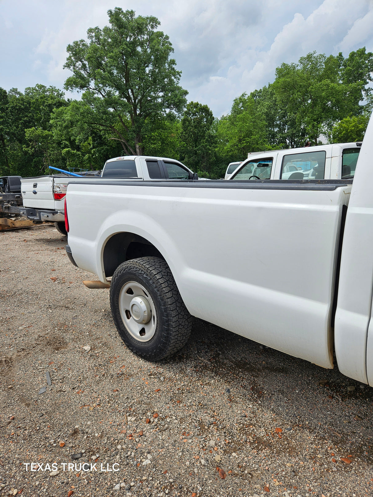 2008 Ford F-250 Regular Cab Long Bed Super Duty 5.4L triton - FULL PART OUT