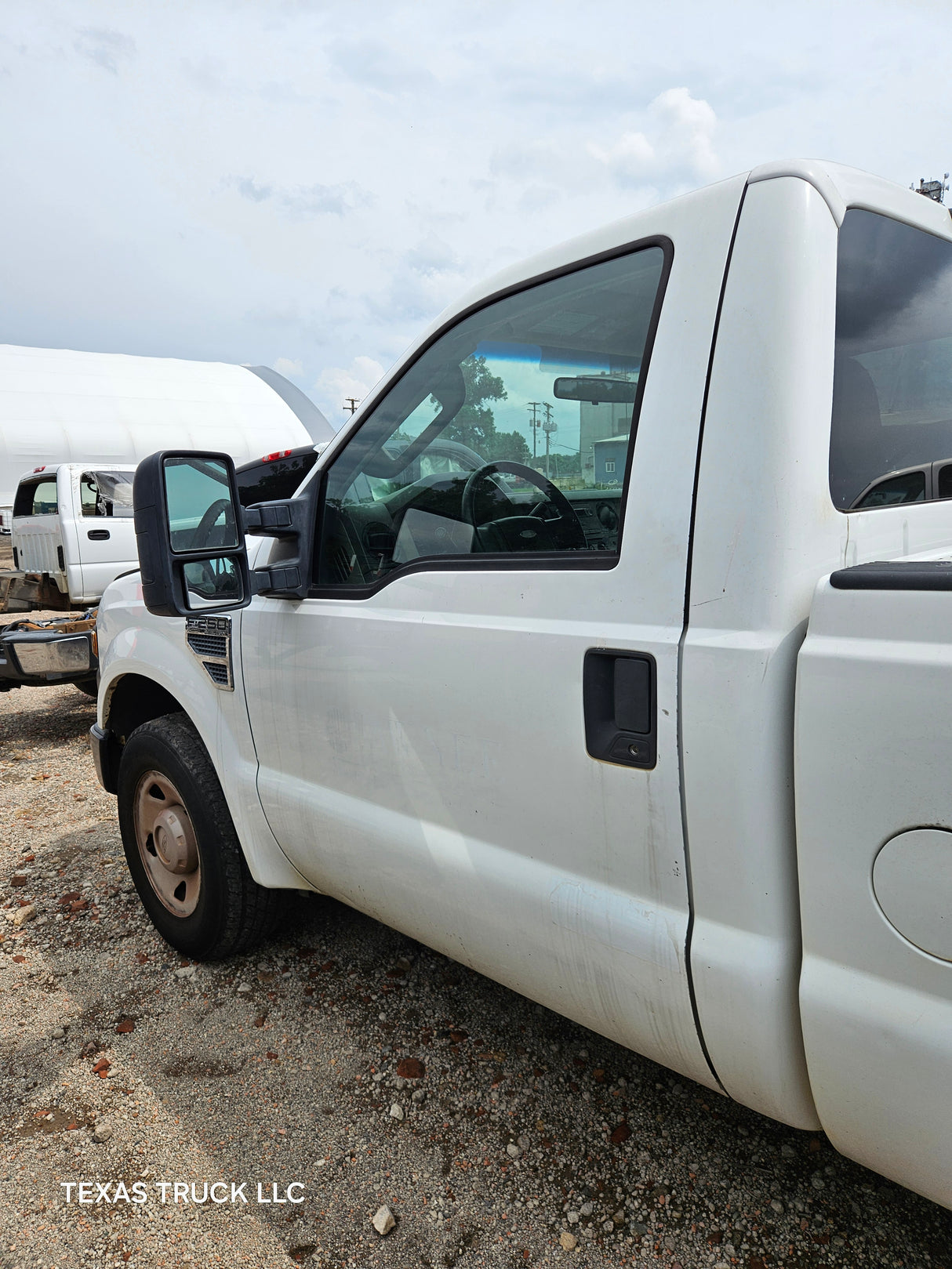 2008 Ford F-250 Regular Cab Long Bed Super Duty 5.4L triton - FULL PART OUT