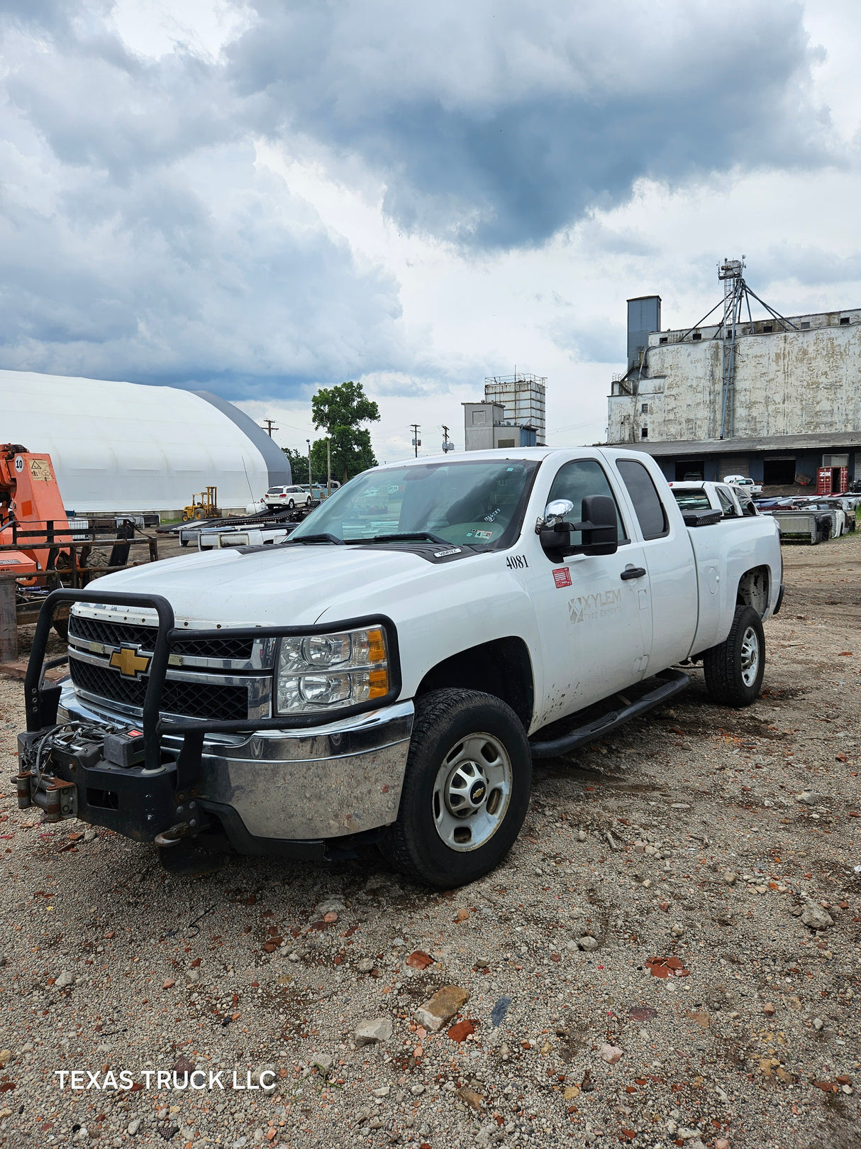 2012 Chevrolet Silverado 2500HD Extended Cab 4 door Short Bed 6.6' 4x4 - FULL PART OUT RUST FREE