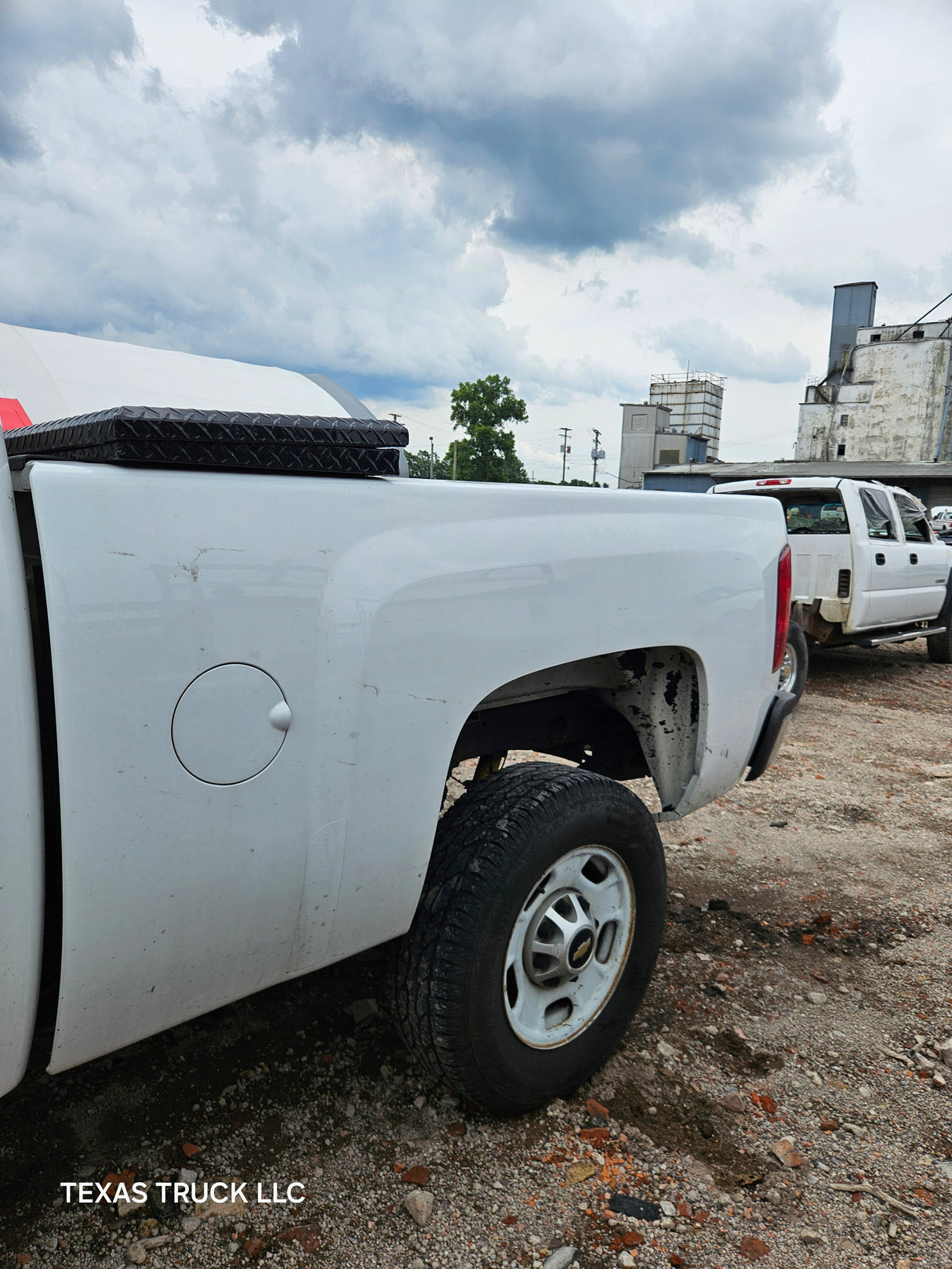 2012 Chevrolet Silverado 2500HD Extended Cab 4 door Short Bed 6.6' 4x4 - FULL PART OUT RUST FREE