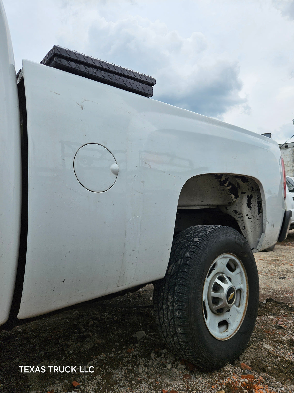 2012 Chevrolet Silverado 2500HD Extended Cab 4 door Short Bed 6.6' 4x4 - FULL PART OUT RUST FREE