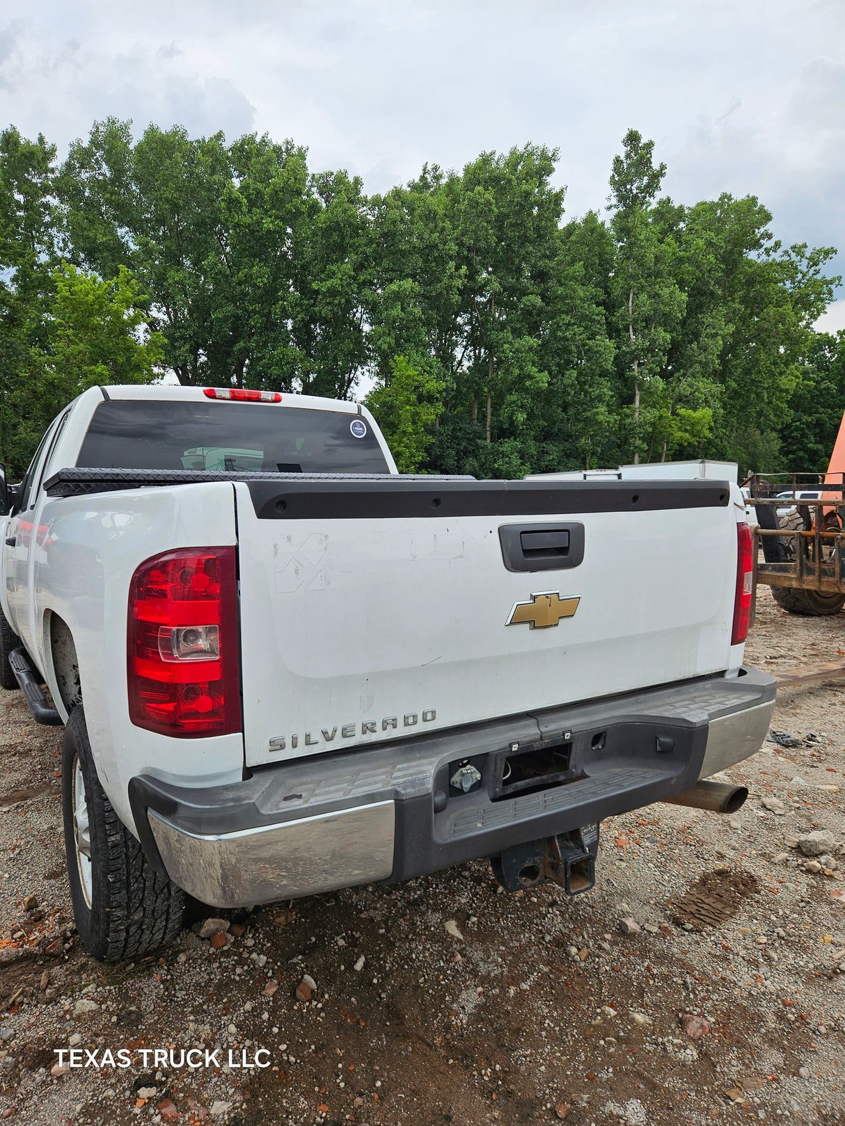 2012 Chevrolet Silverado 2500HD Extended Cab 4 door Short Bed 6.6' 4x4 - FULL PART OUT RUST FREE