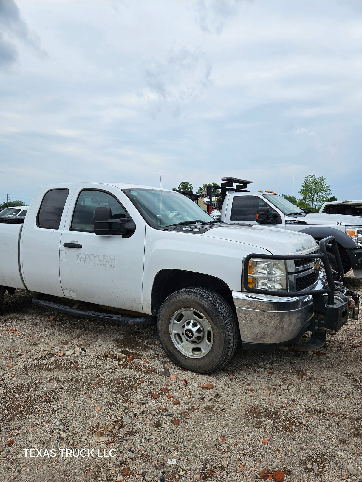 2012 Chevrolet Silverado 2500HD Extended Cab 4 door Short Bed 6.6' 4x4 - FULL PART OUT RUST FREE